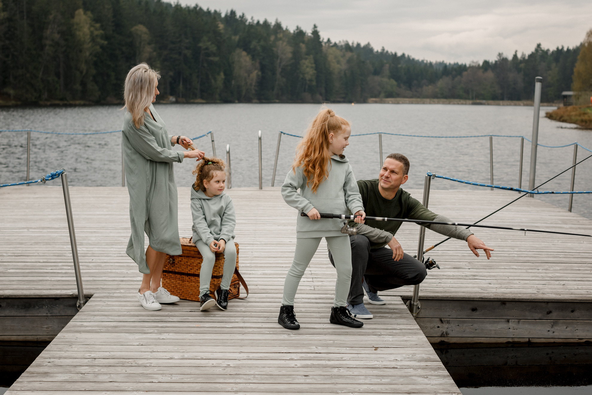 Angeln am See. Familien- und Hochzeitsfotografin in Frankfurt am Main Alina Braun