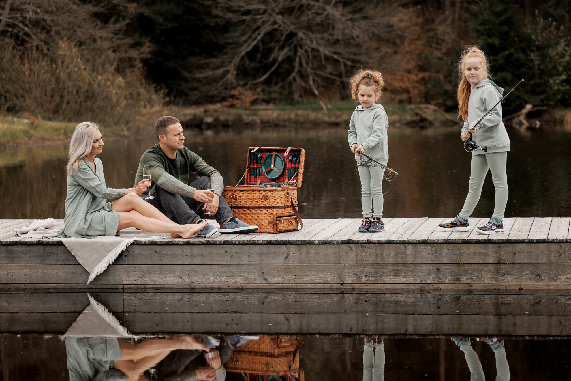 Angeln am See. Familien- und Hochzeitsfotografin in Frankfurt am Main Alina Braun