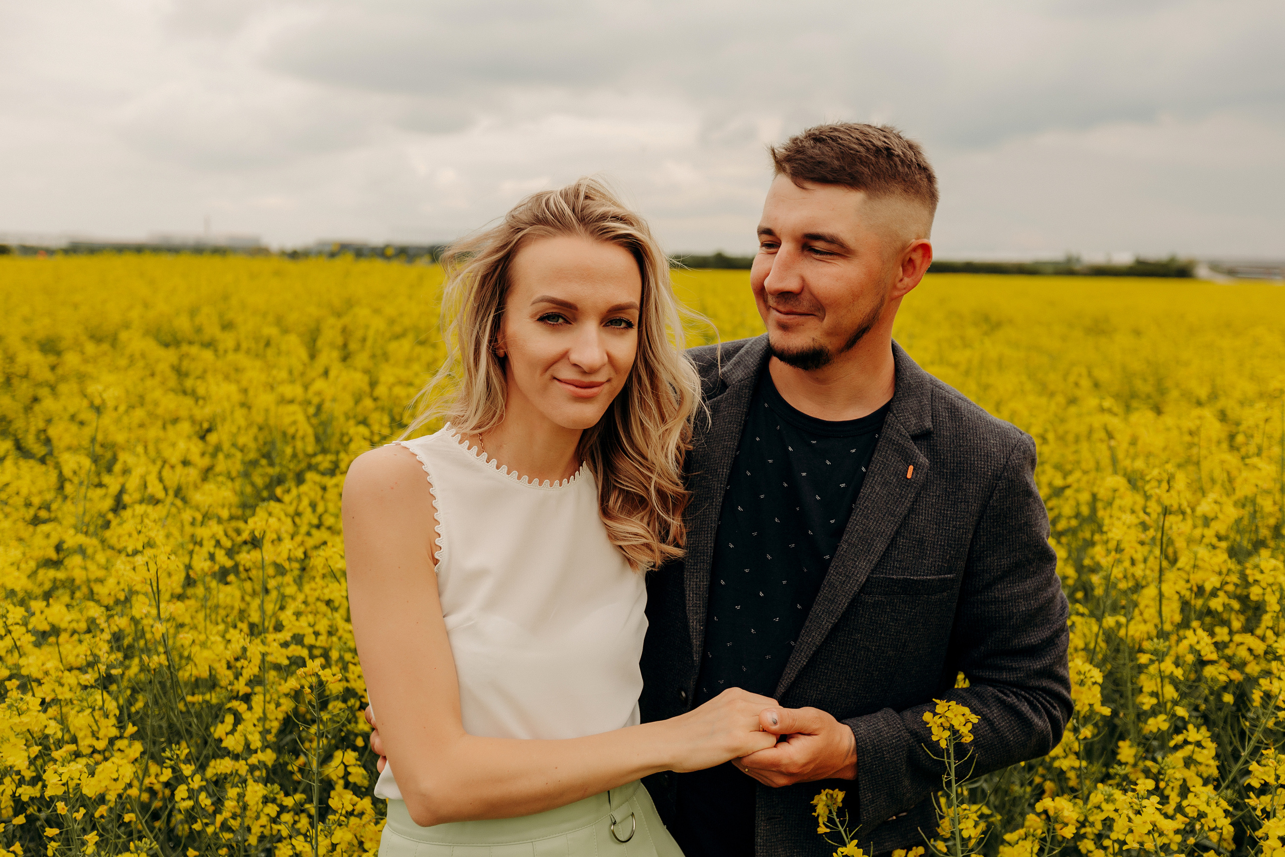 Рапсовое поле. Семейный и свадебный фотограф в Франкфурте на Майне Алина Браун
