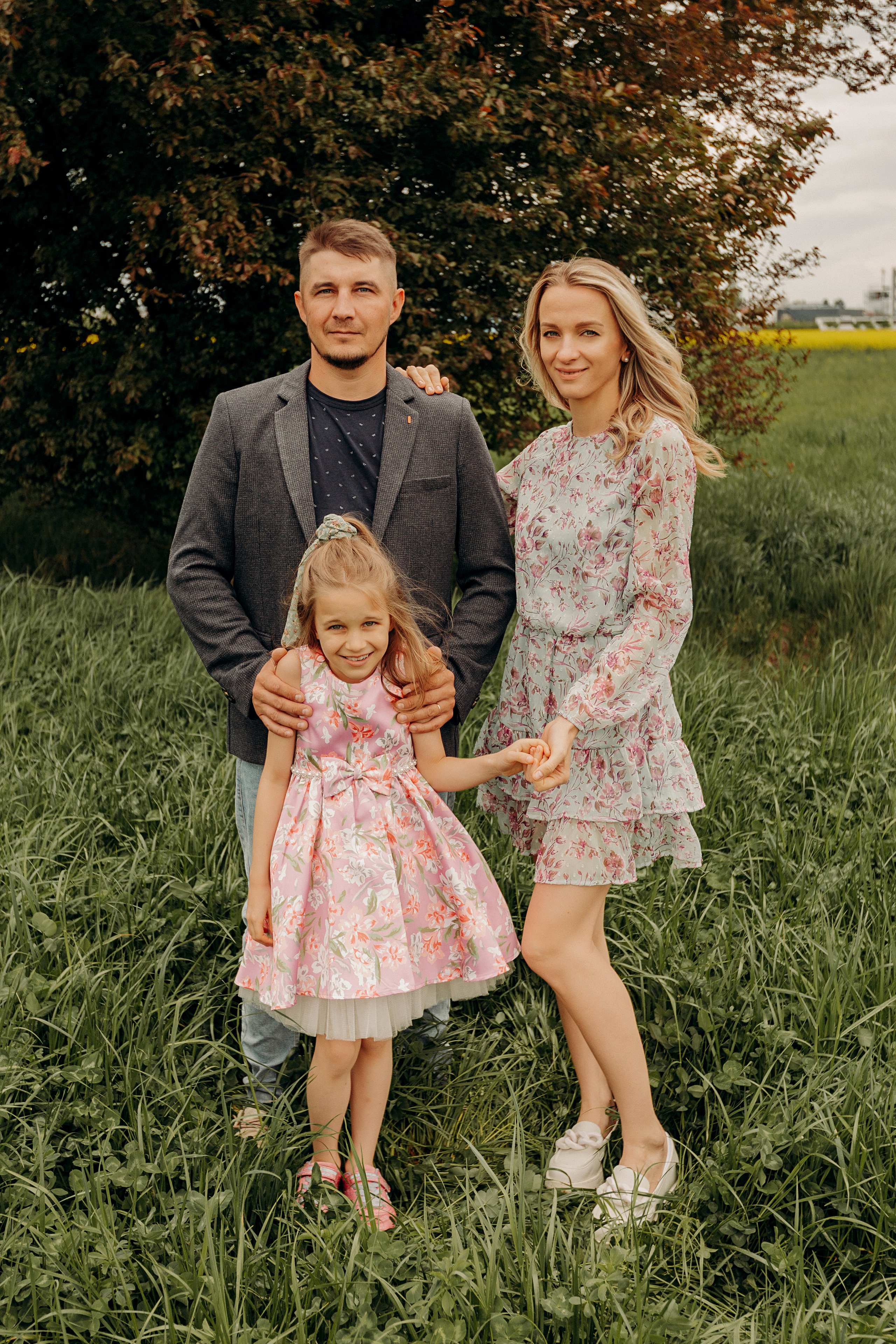 Рапсовое поле. Семейный и свадебный фотограф в Франкфурте на Майне Алина Браун