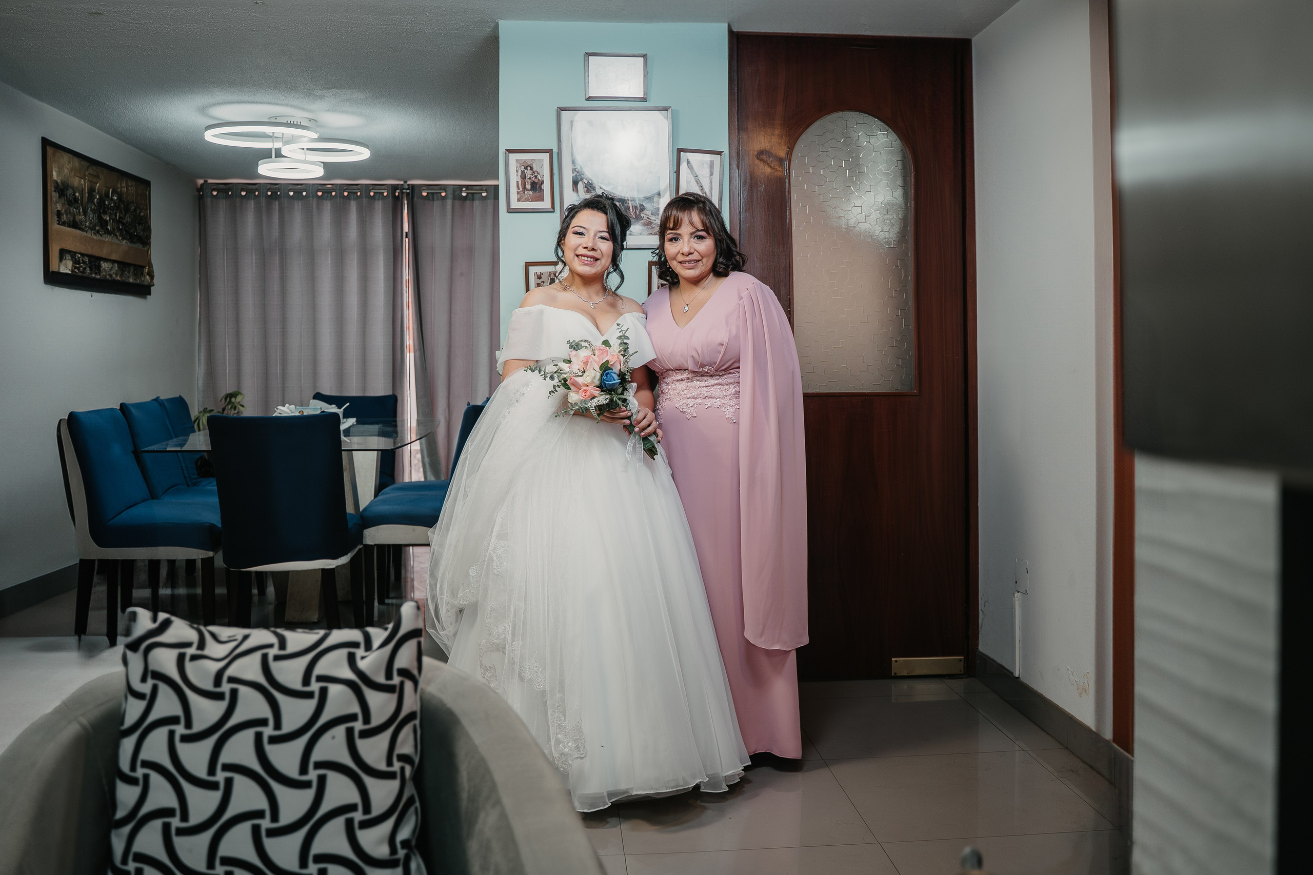 ALEJANDRA + RODRIGO BODA RELIGIOSA. Studio KVTA | Fotografía y Video de Bodas en Arequipa