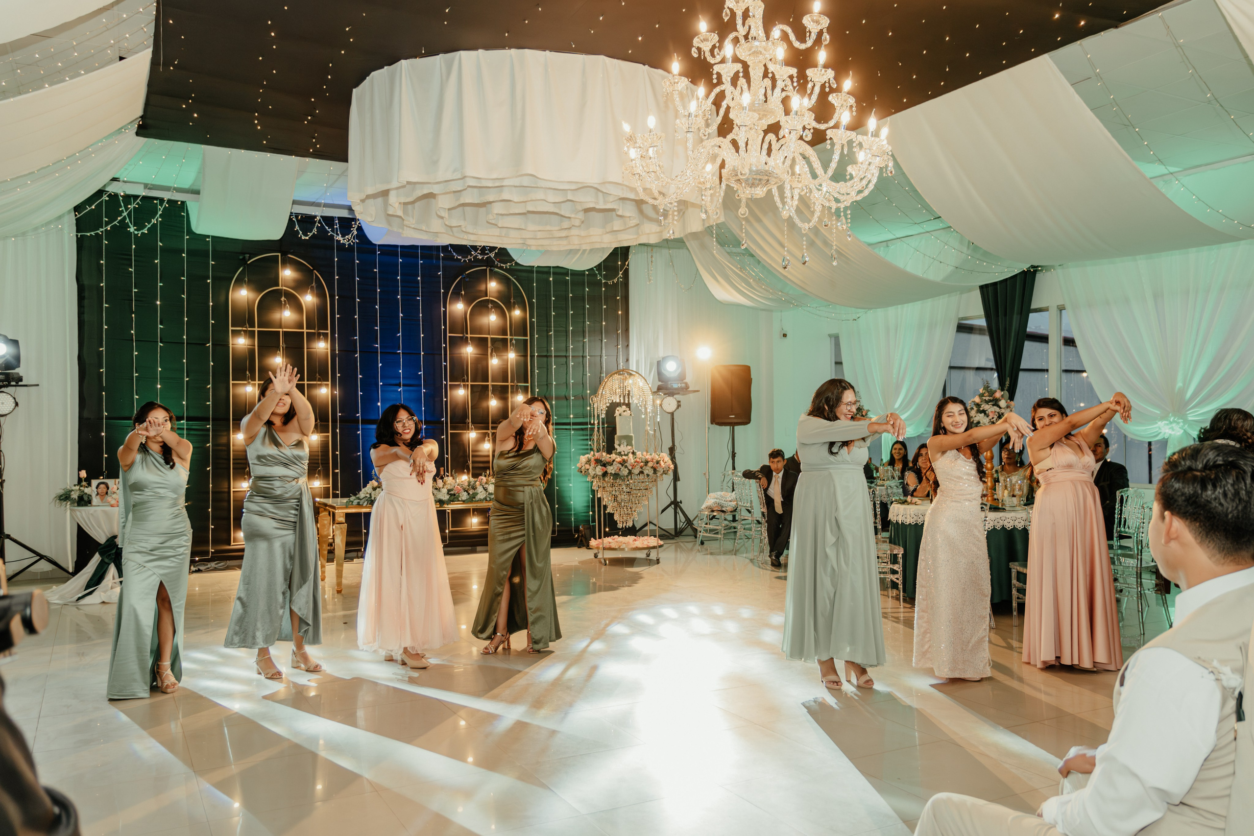 ANGIE + MANUEL BODA RELIGIOSA. Studio KVTA | Fotografía y Video de Bodas en Arequipa