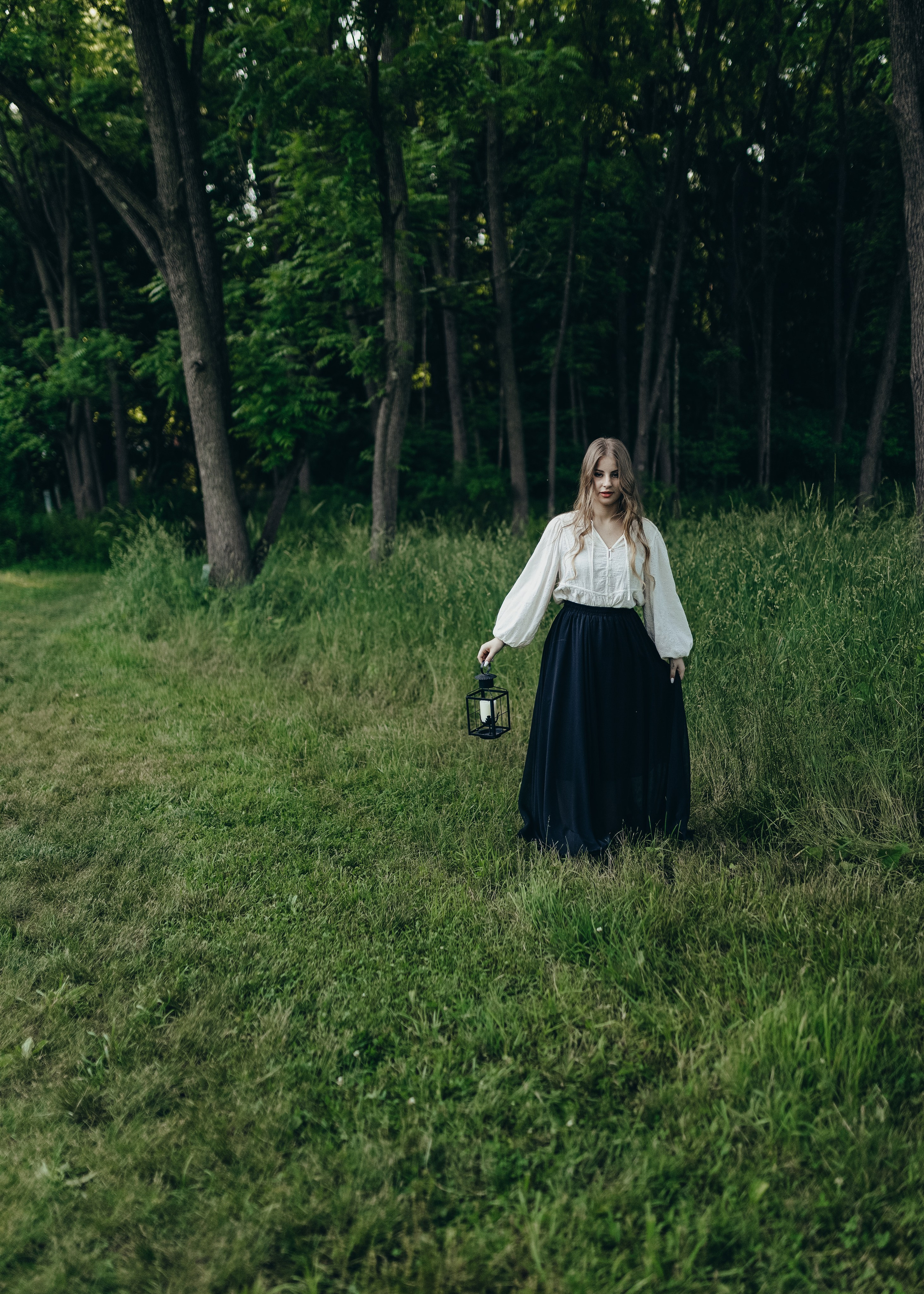 Scary Tales. Women’s photographer Anastasiya Vinichenka