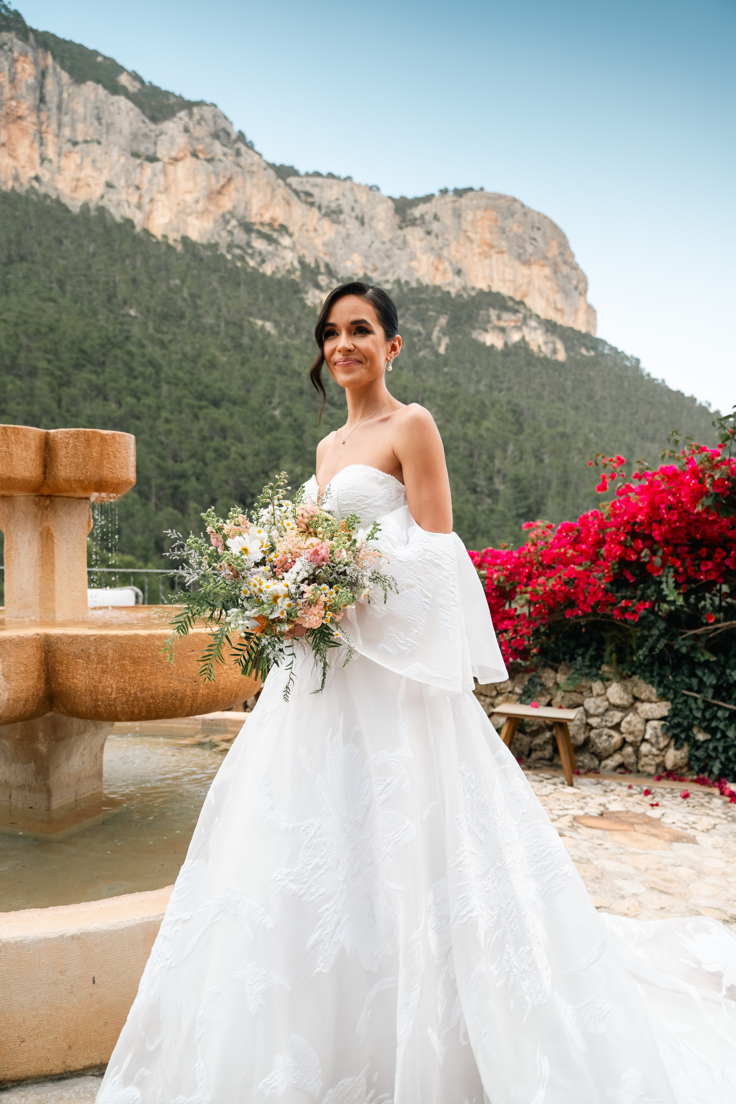 Sujeriry&Arya. Mallorca Weddings & Family – Natural & Emotional Photography