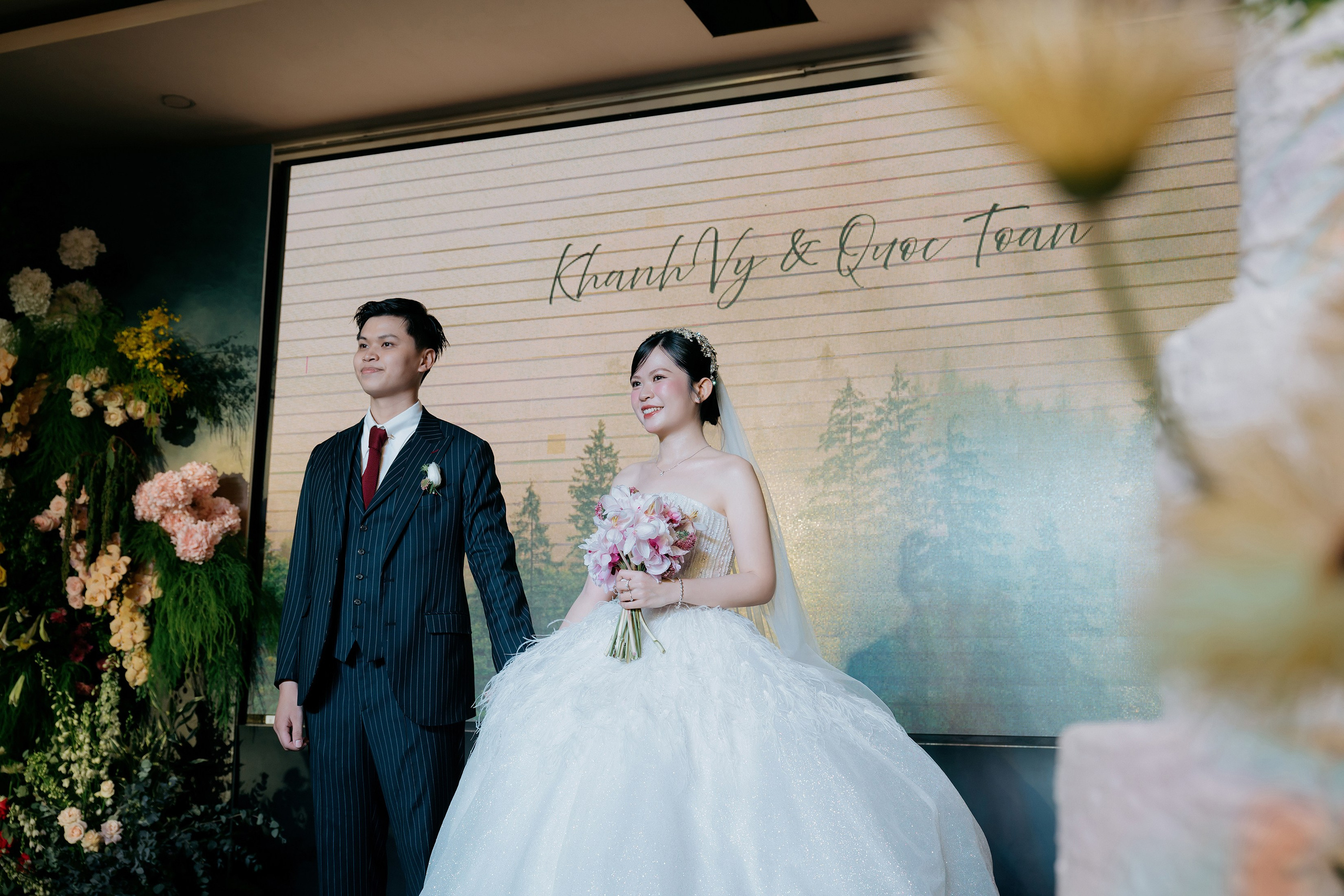 TOAN & VY / Wedding Journalism. Saigon Wedding Present | Art Beyond Moments