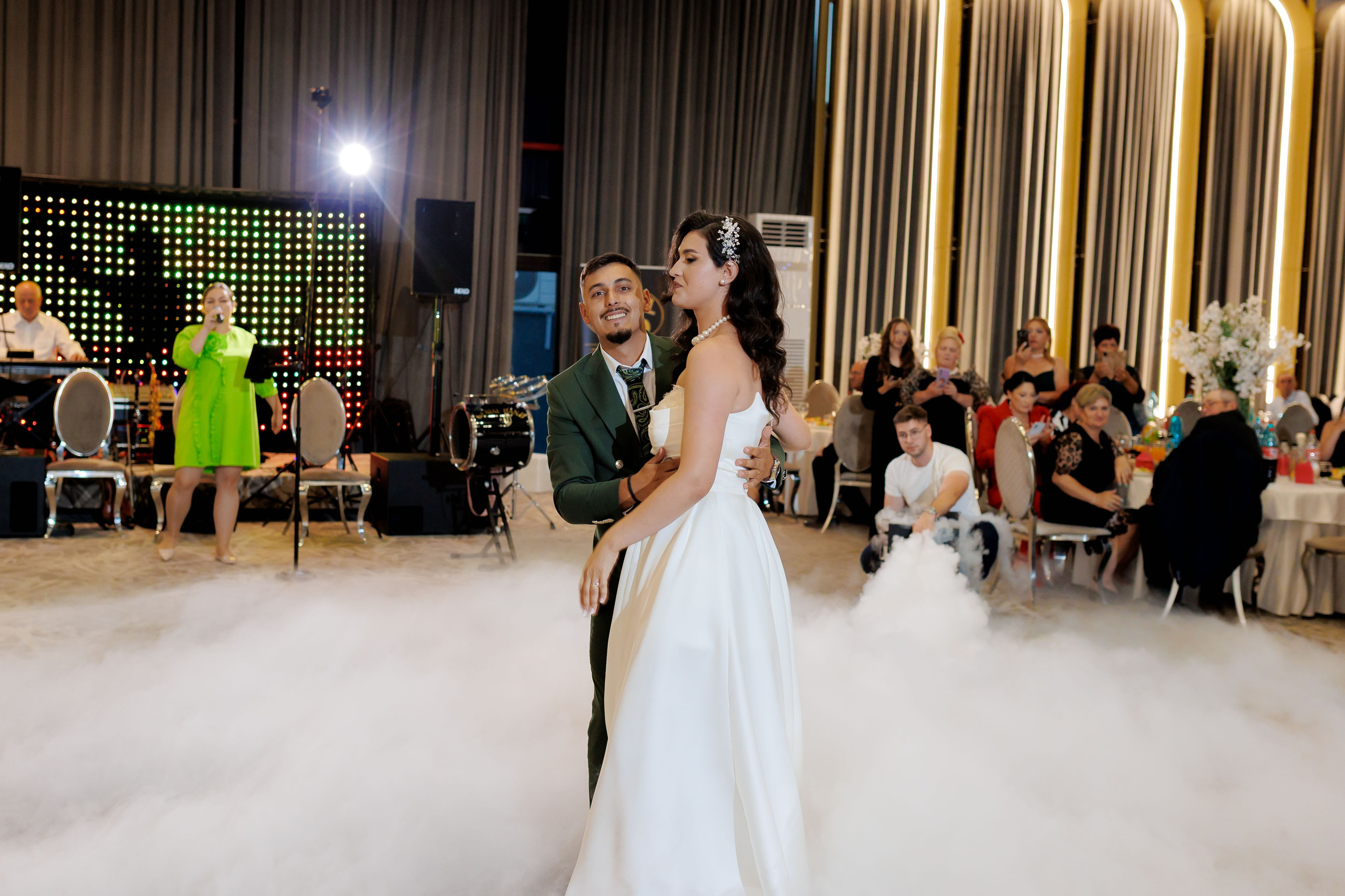 Nunta Nicoleta & Răzvan | Fotografie & Videografie Profesională. Servicii foto-video profesionale, pentru momente de neuitat