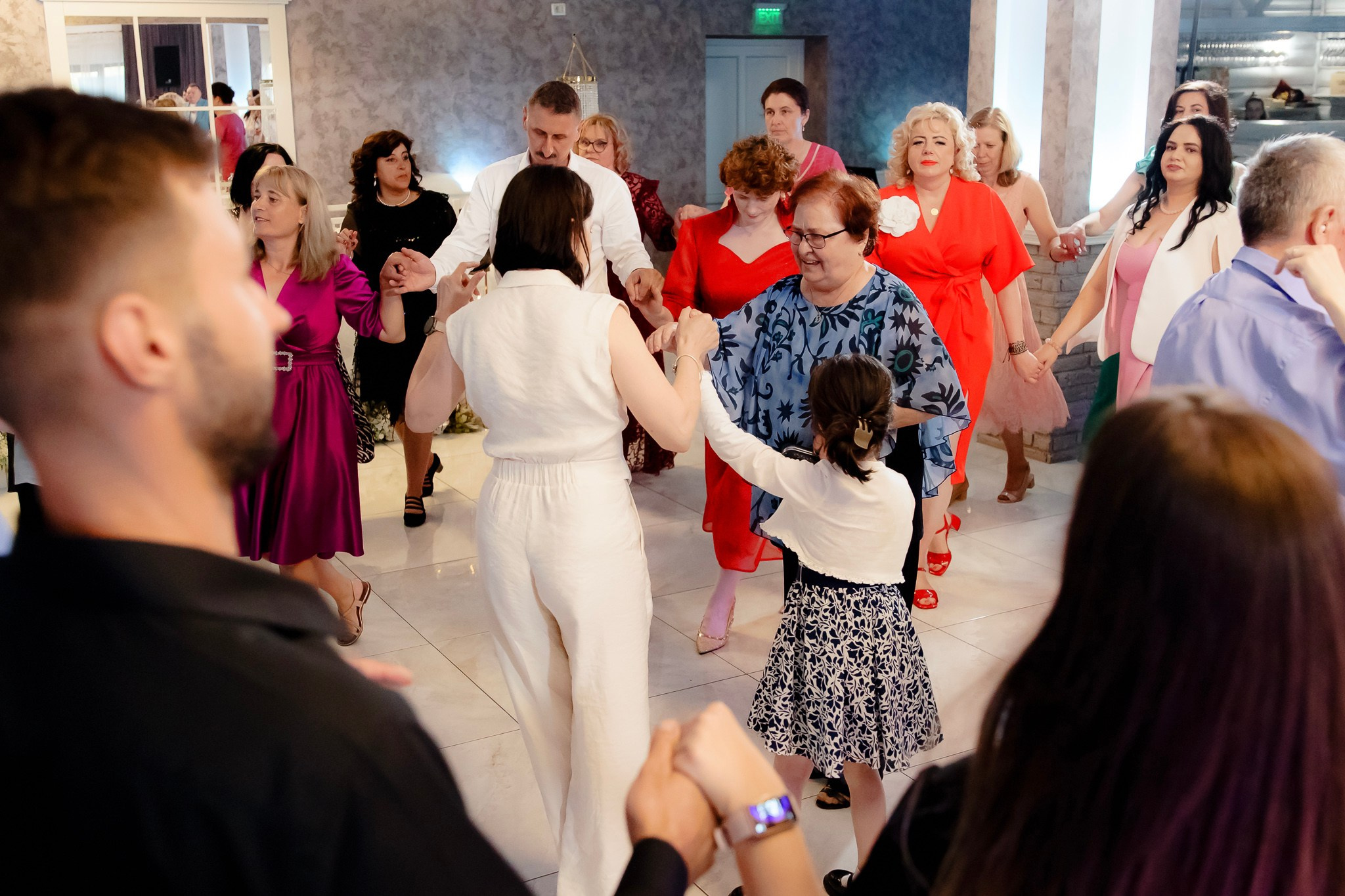 Ioana & Ionuț | Nuntă de poveste la Păstrăvăria Poiana din Mălini județul Suceava. Servicii foto-video profesionale, pentru momente de neuitat