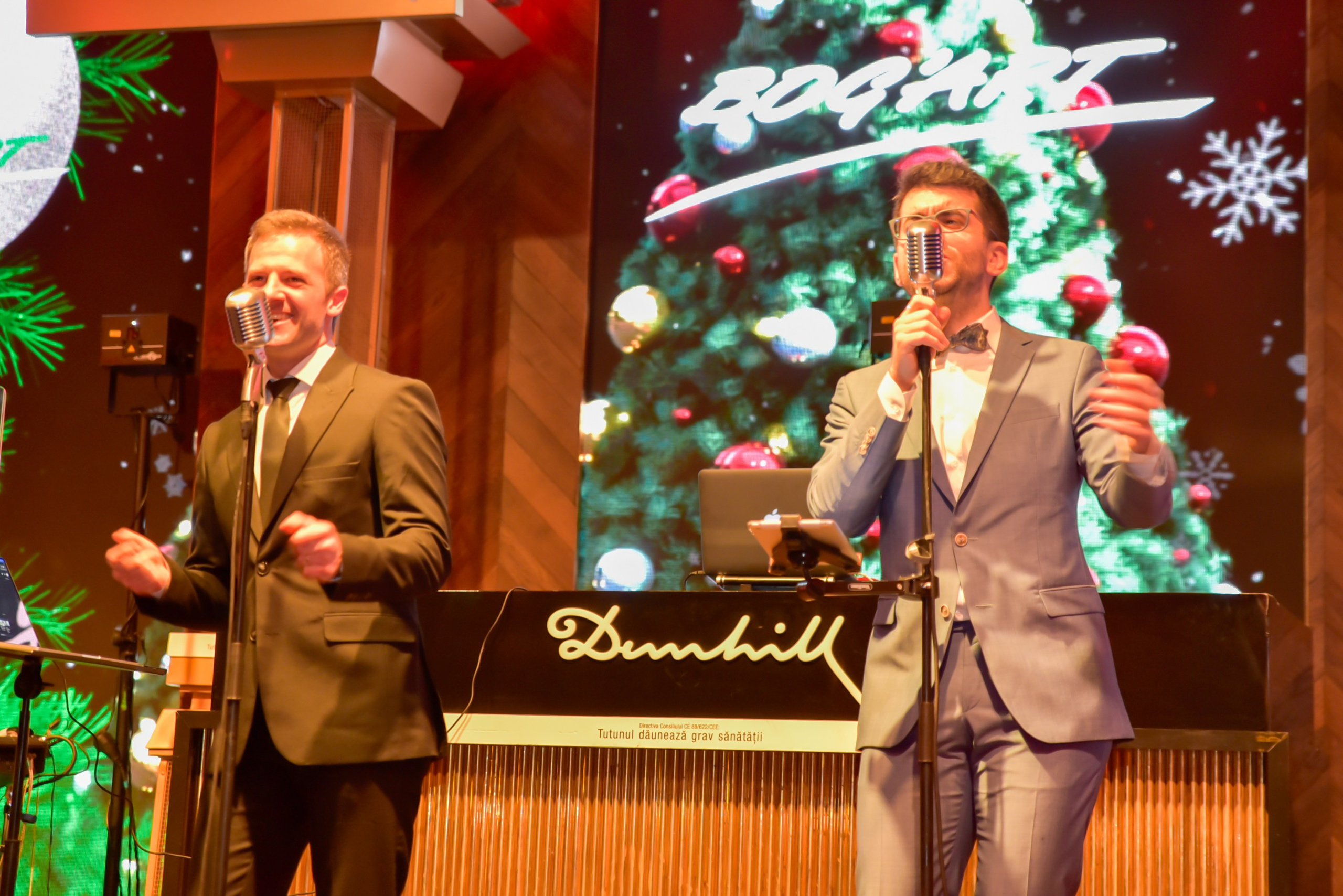 Fotograf corporate, sedinta foto business, pret fotograf corporate, Servicii Profesionale pentru Evenimente de Business, Portrete business, fotografii pentru evenimente organizate de companii, fotografie de produs, Poze business bucuresti, Fotografii profesionale bucuresti,Fotografii portret profesionale