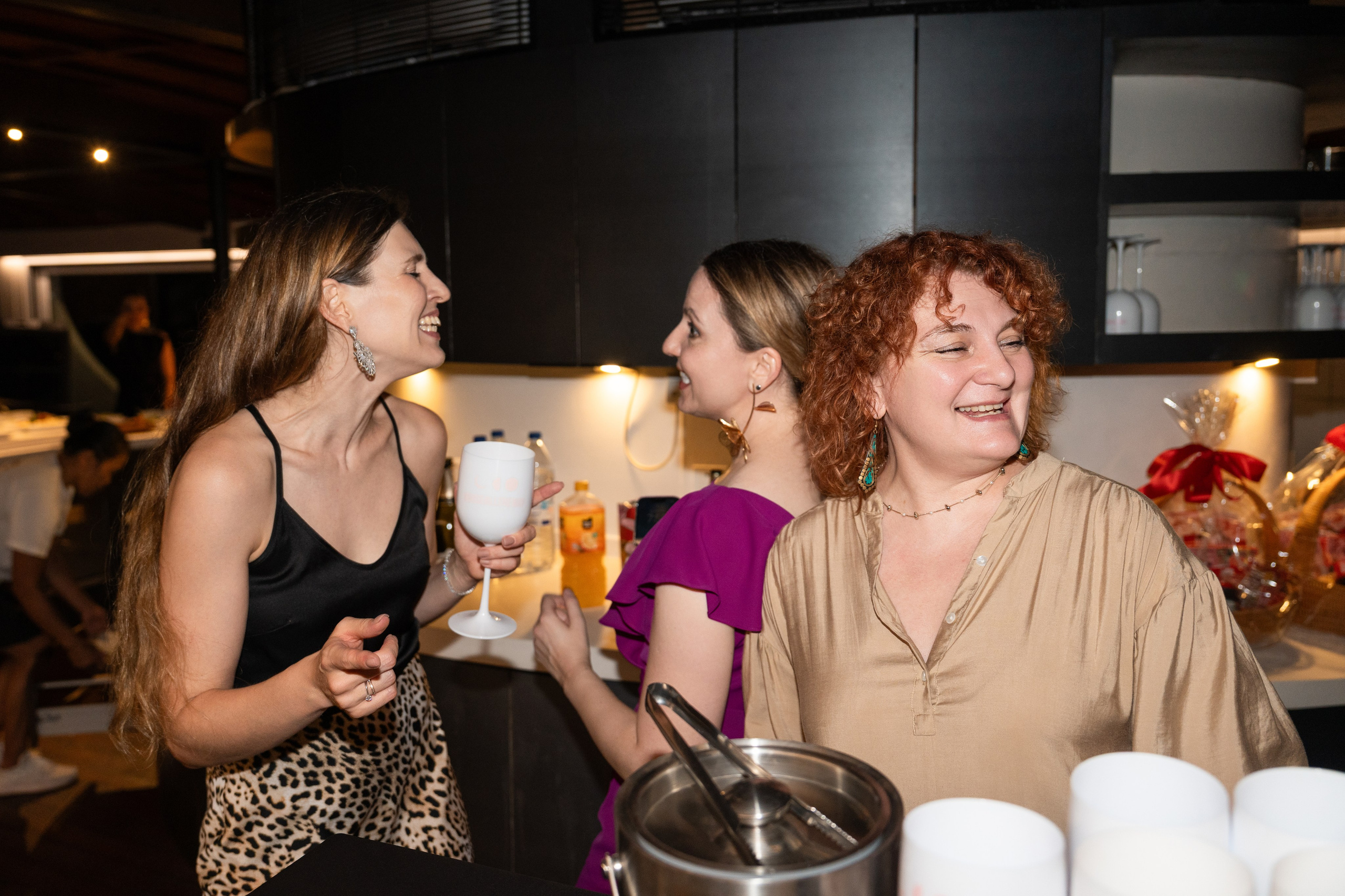 W4W BOAT PARTY. PHOTOGRAPHER IN HONG KONG (WEDDING, FASHION, FAMILY, EVENTS)