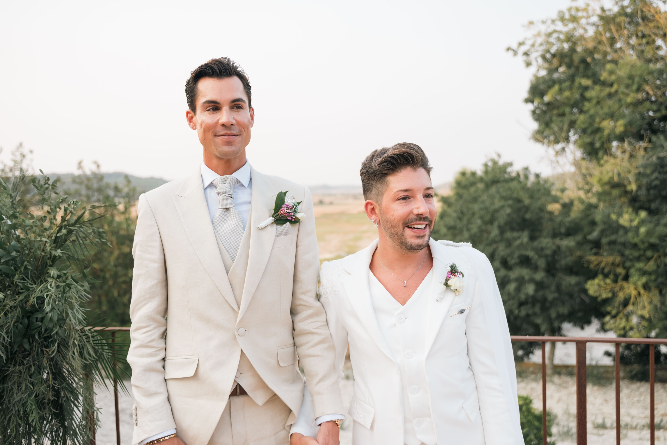 Artur&Mikel. Mallorca Weddings & Family – Natural & Emotional Photography