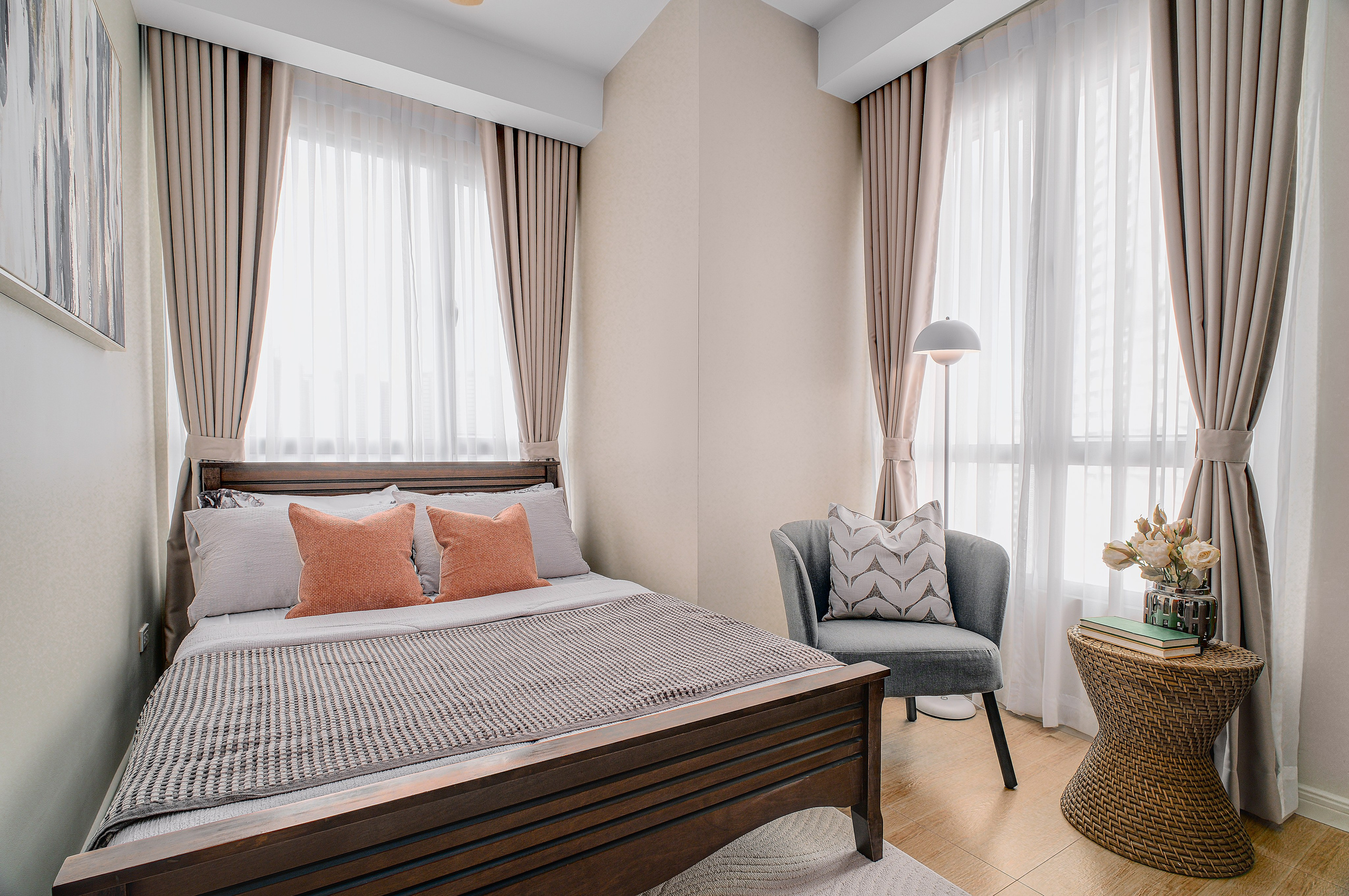 100 Sunshine Plaza // Mandaluyong. Interior & Architectural Photographer Philippines | Argen Carlo Camaclang
