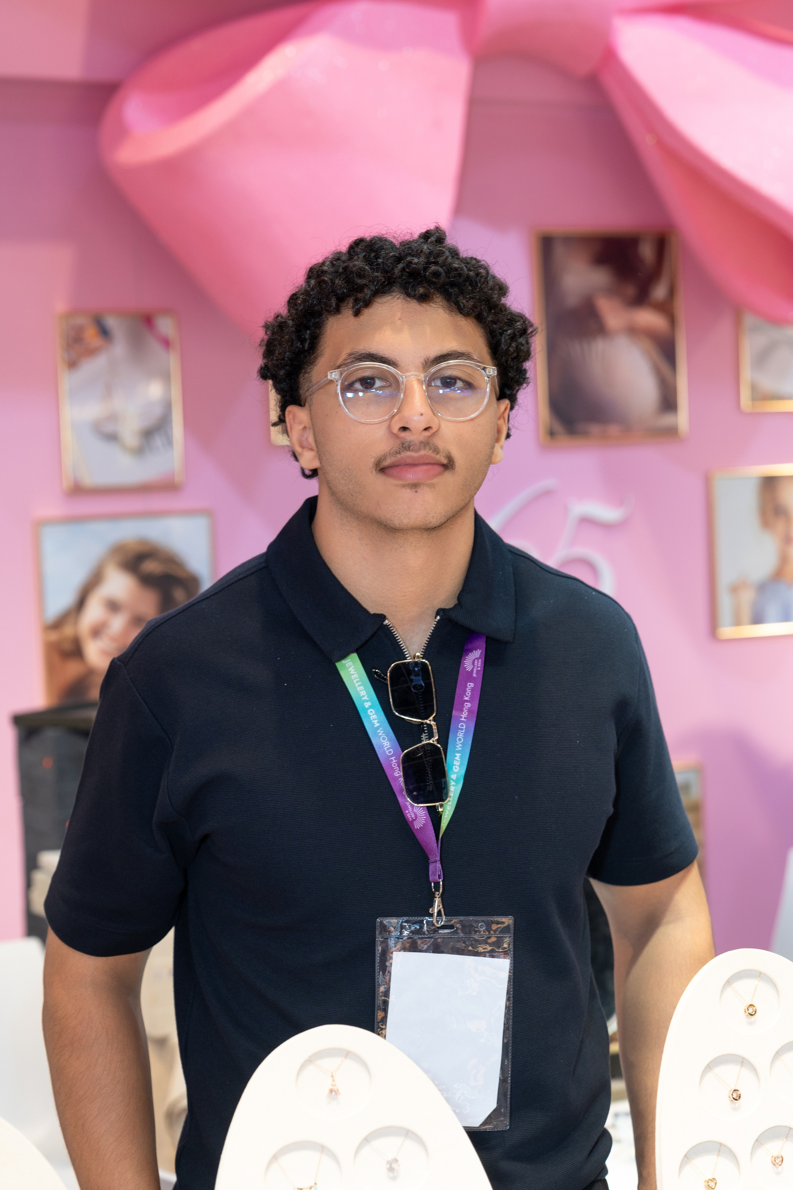 FOREVER5JEWELS. PHOTOGRAPHER IN HONG KONG (WEDDING, FASHION, FAMILY, EVENTS)