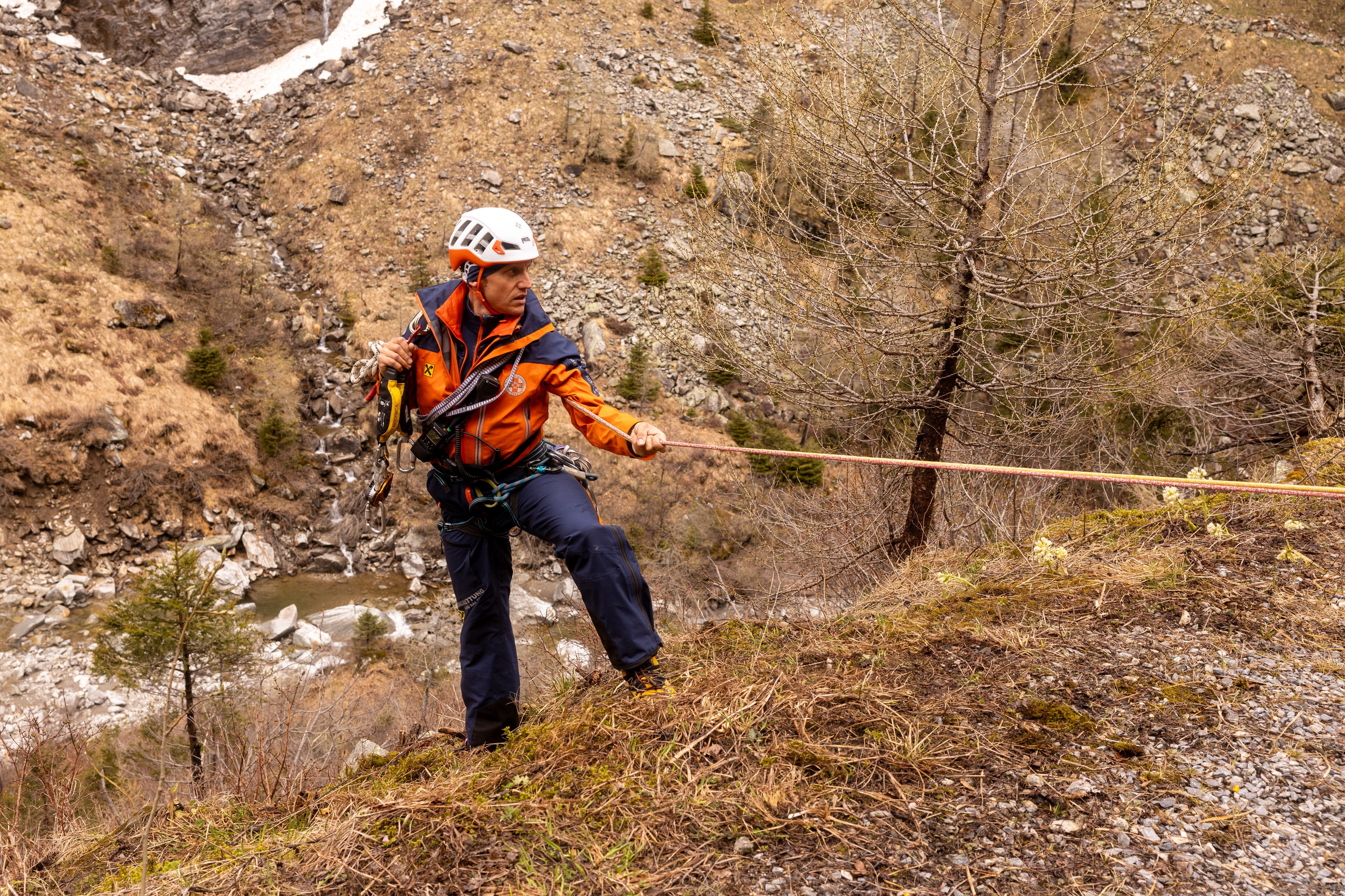 BEZIRKSÜBUNG WASSERRETTUNG 2025, Sportgastein. Guzel Kolobova| Fotografin| Salzburg