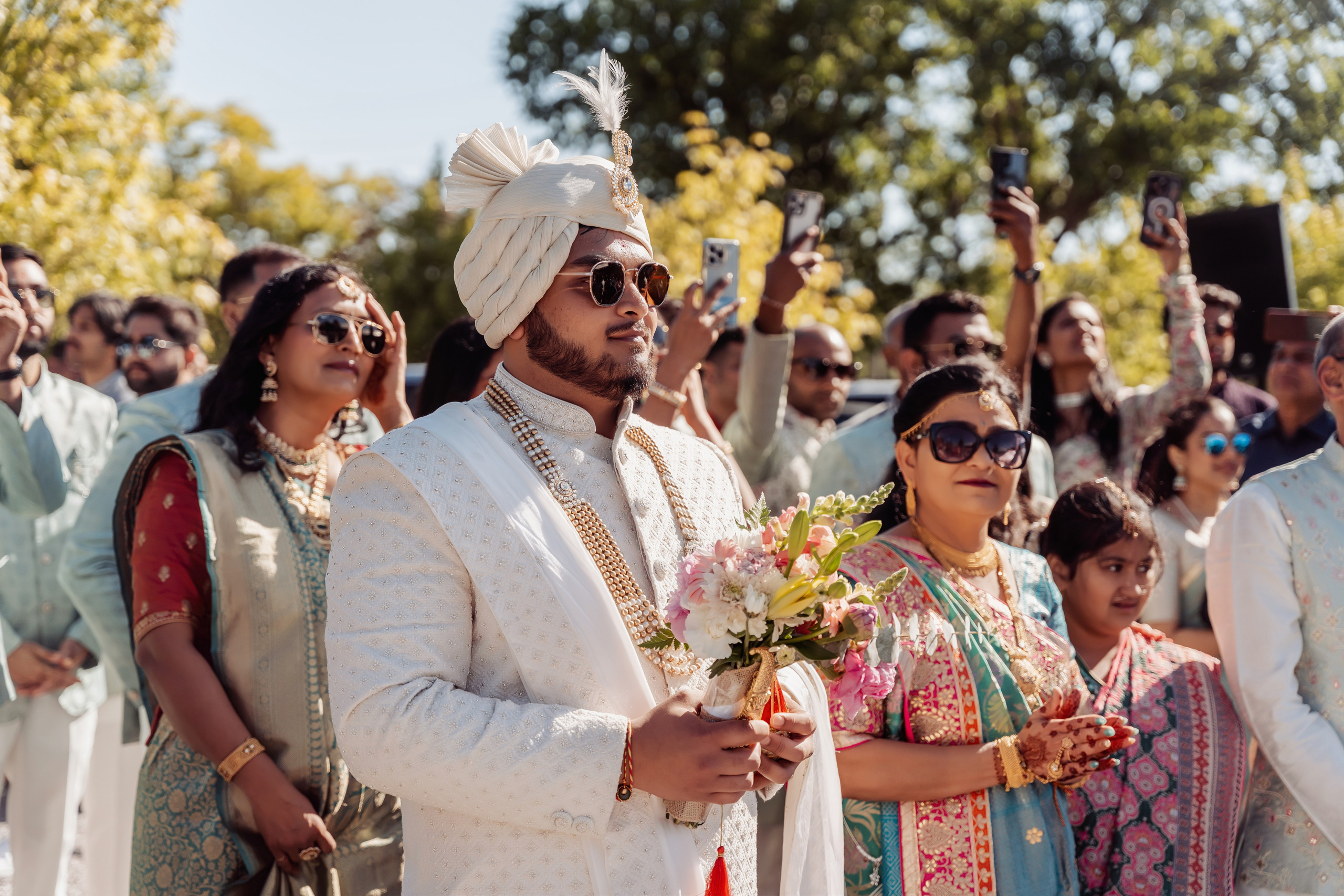 Darshil & Shailja. Wedding Photographer & Cinematographer studios