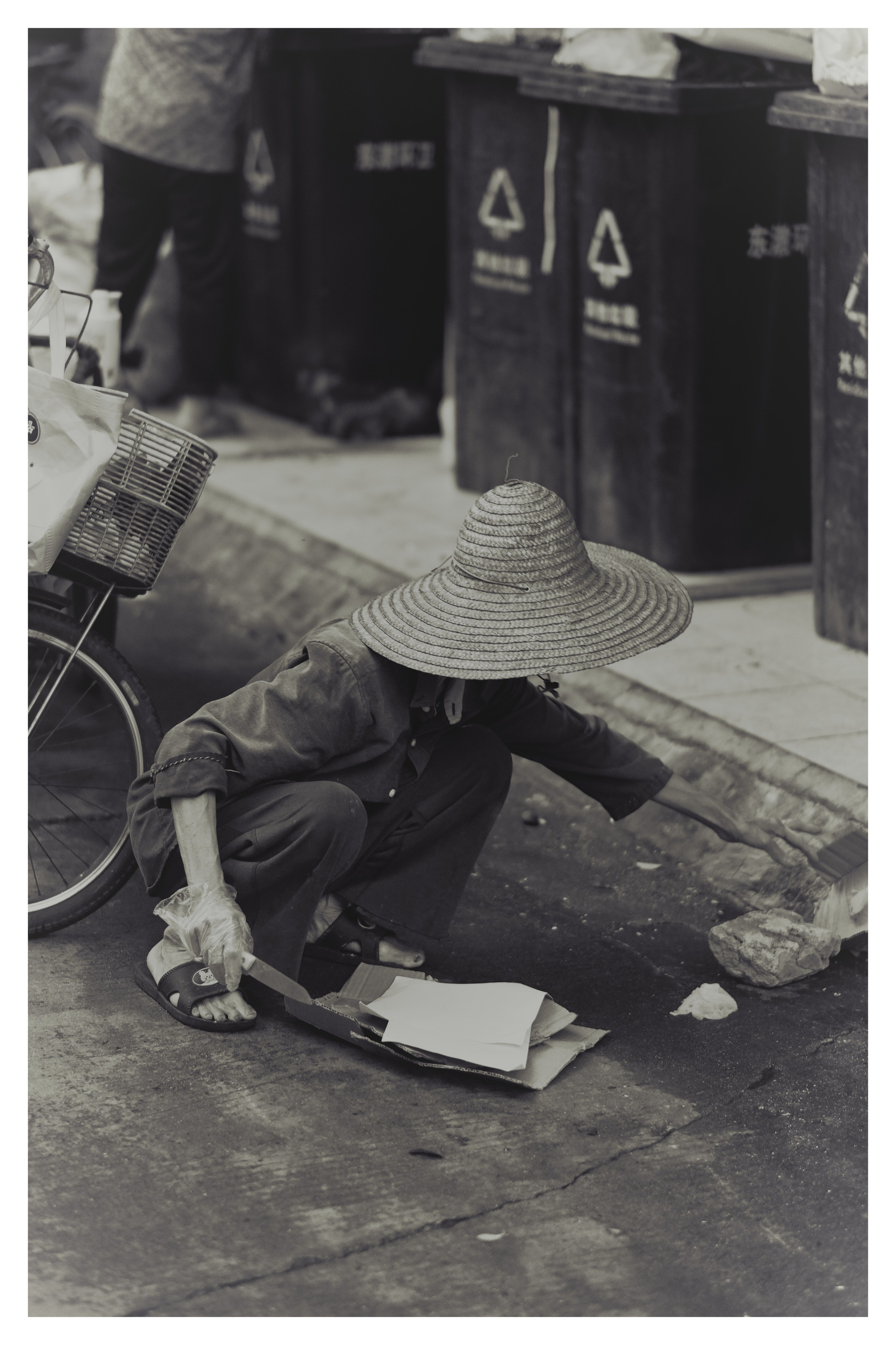 Street Moment in Guangzhou City, China