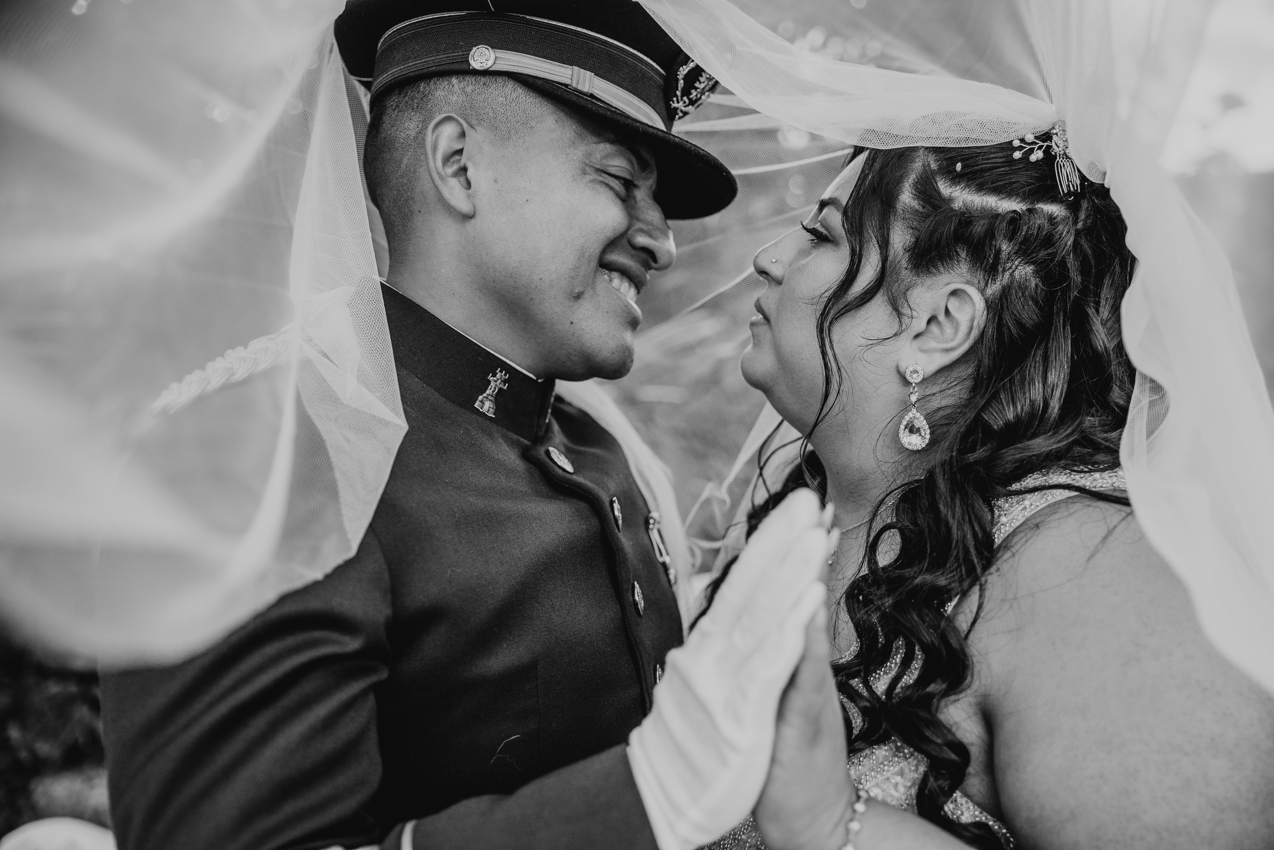 Alisan & Christofer – 2 de mayo de 2025. Rainbox Estudio de Fotografía