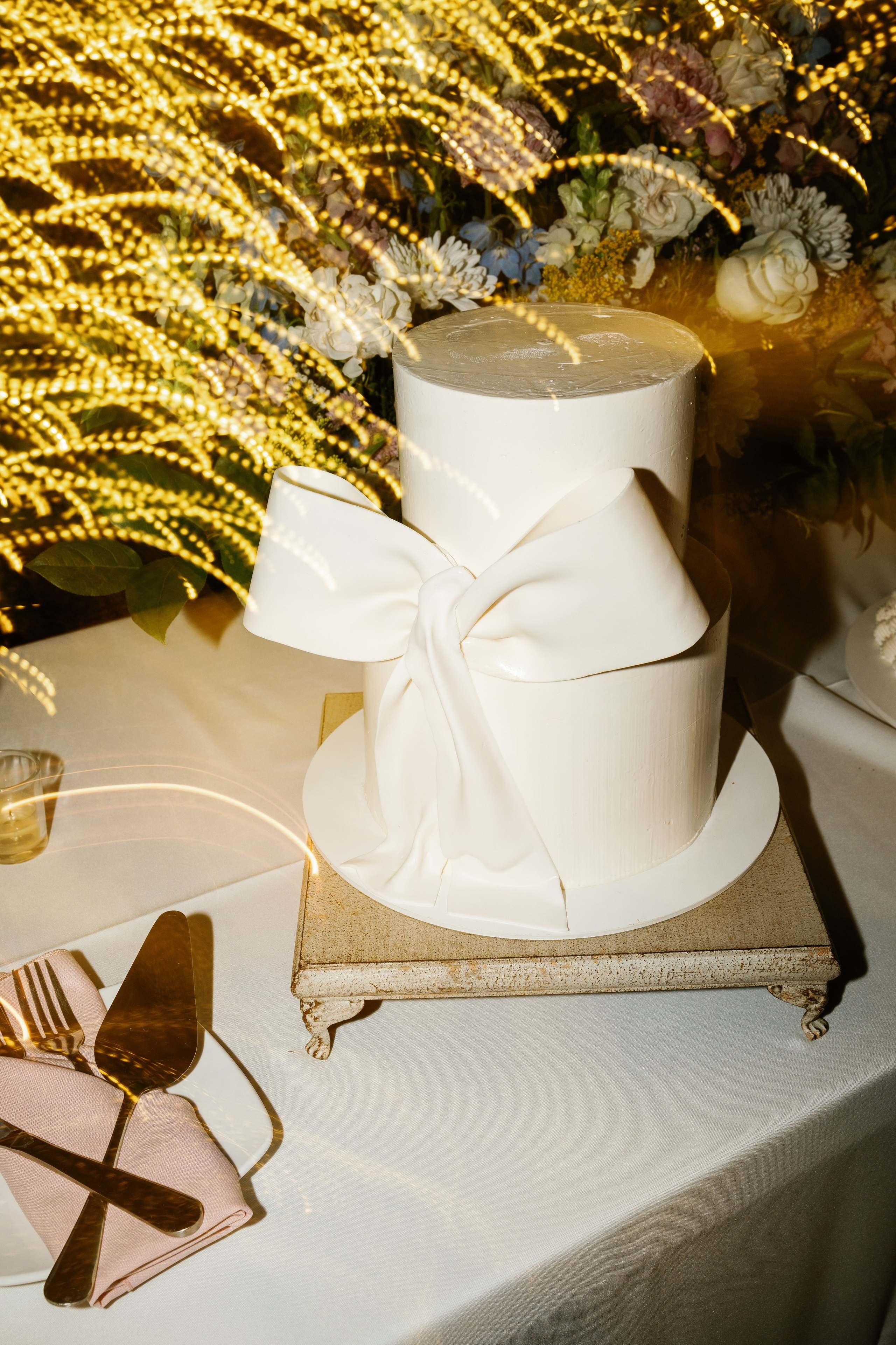 LGBT wedding photographer in California. Wedding Photography & Videography Team in California, Los Angeles, San Francisco, San Diego and Travel