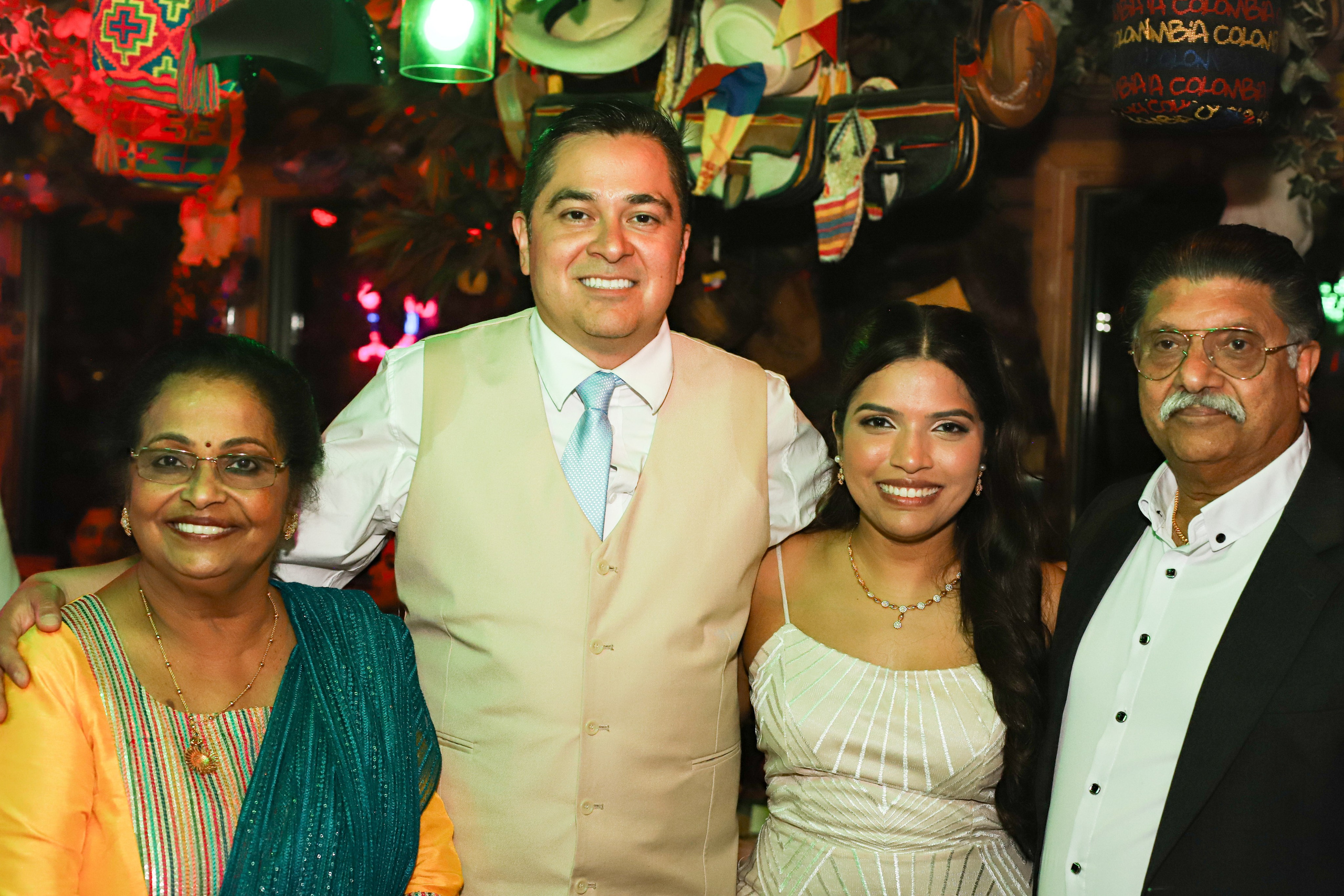 Jany and Ricardo. VALERIIA VIUNOVA individual shooting\love story\event\brand