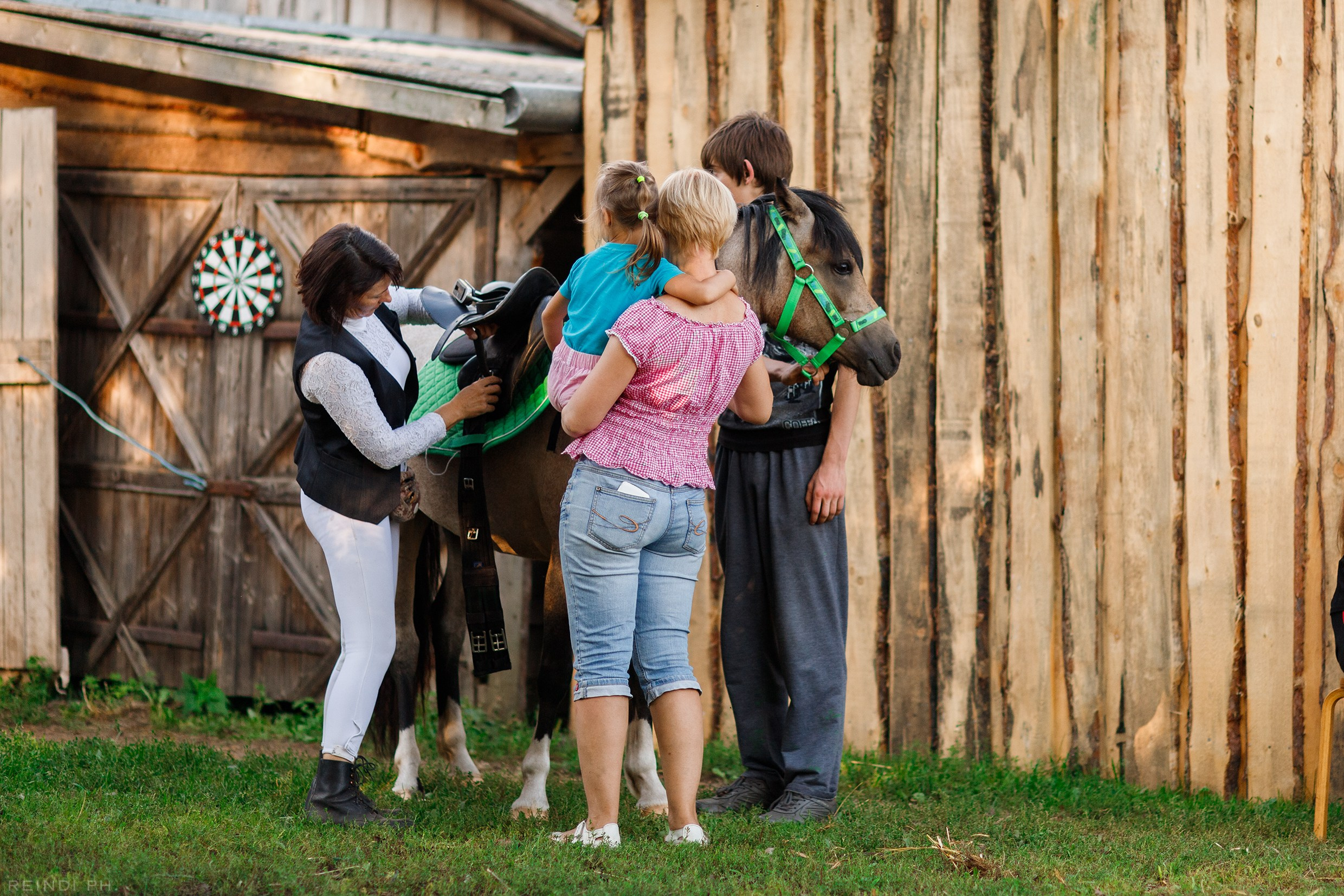 Horse show in the village. Kaja | fotograf we Wrocławiu | ludzie i psy