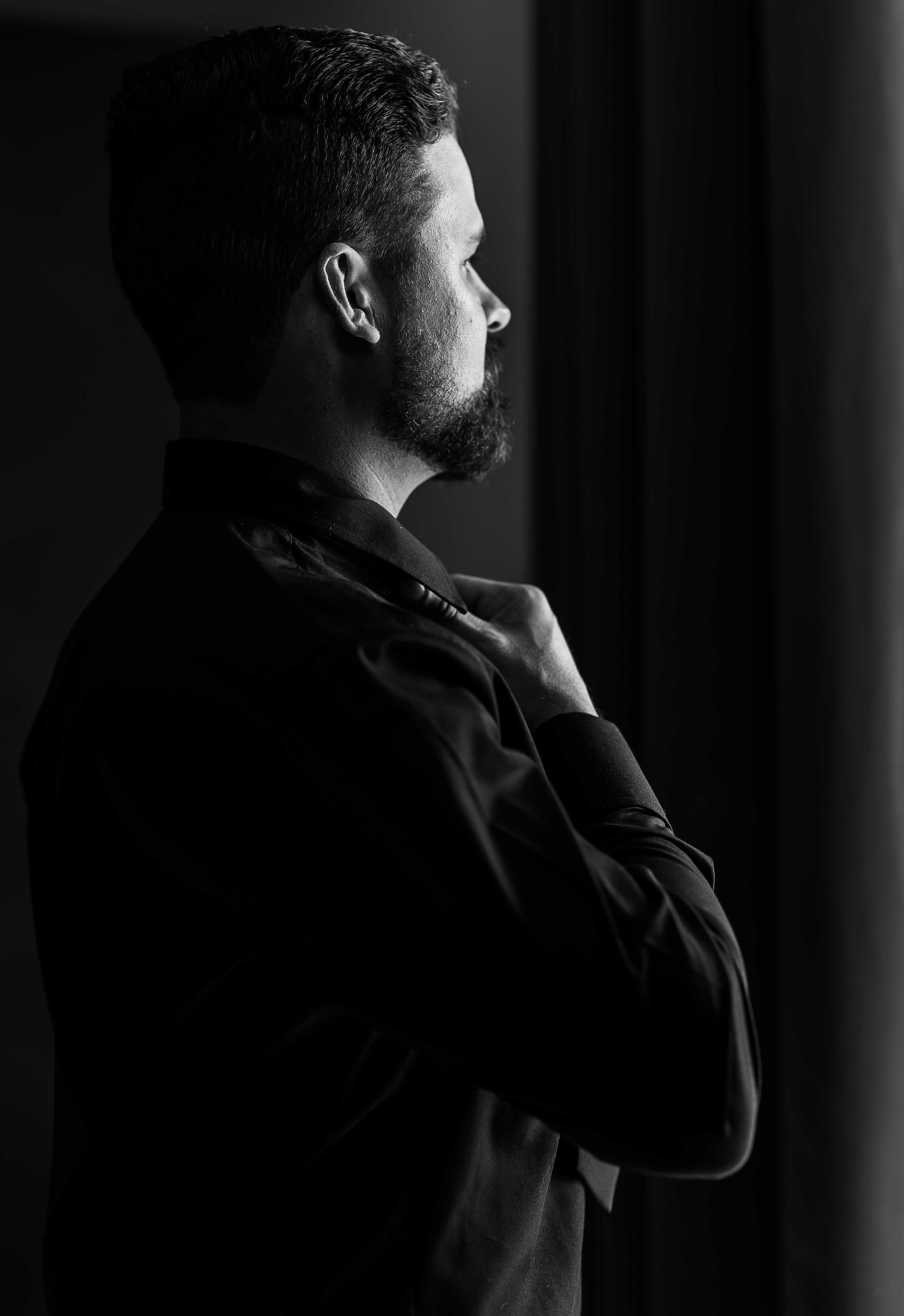 Khrystyna & Zachary (Winnipeg Art Gallery). Wedding Photographer in Winnipeg — Cinematic & Timeless by Vitiuk Photography