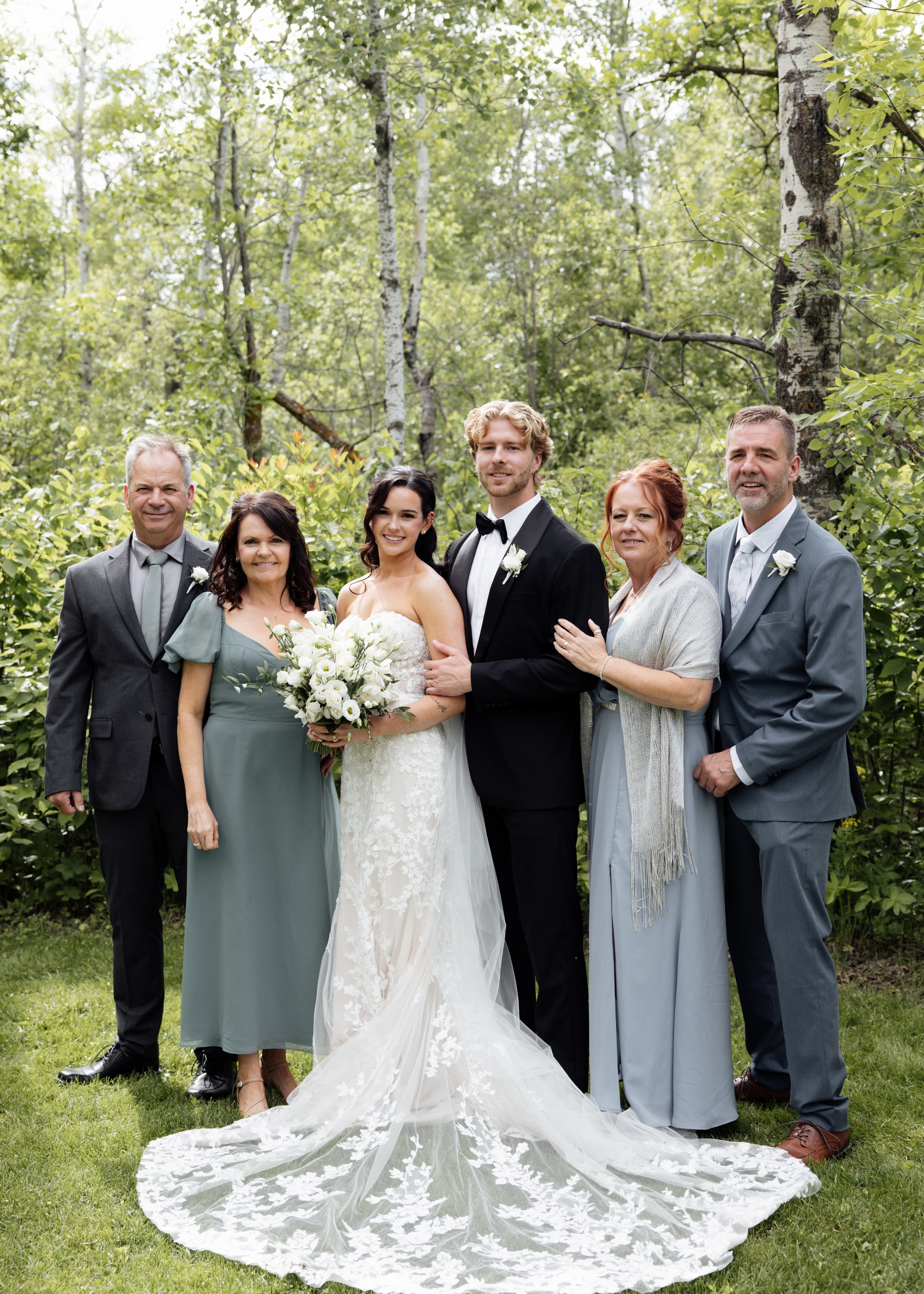 Erin & Caelan. Wedding Photographer in Winnipeg — Cinematic & Timeless by Vitiuk Photography