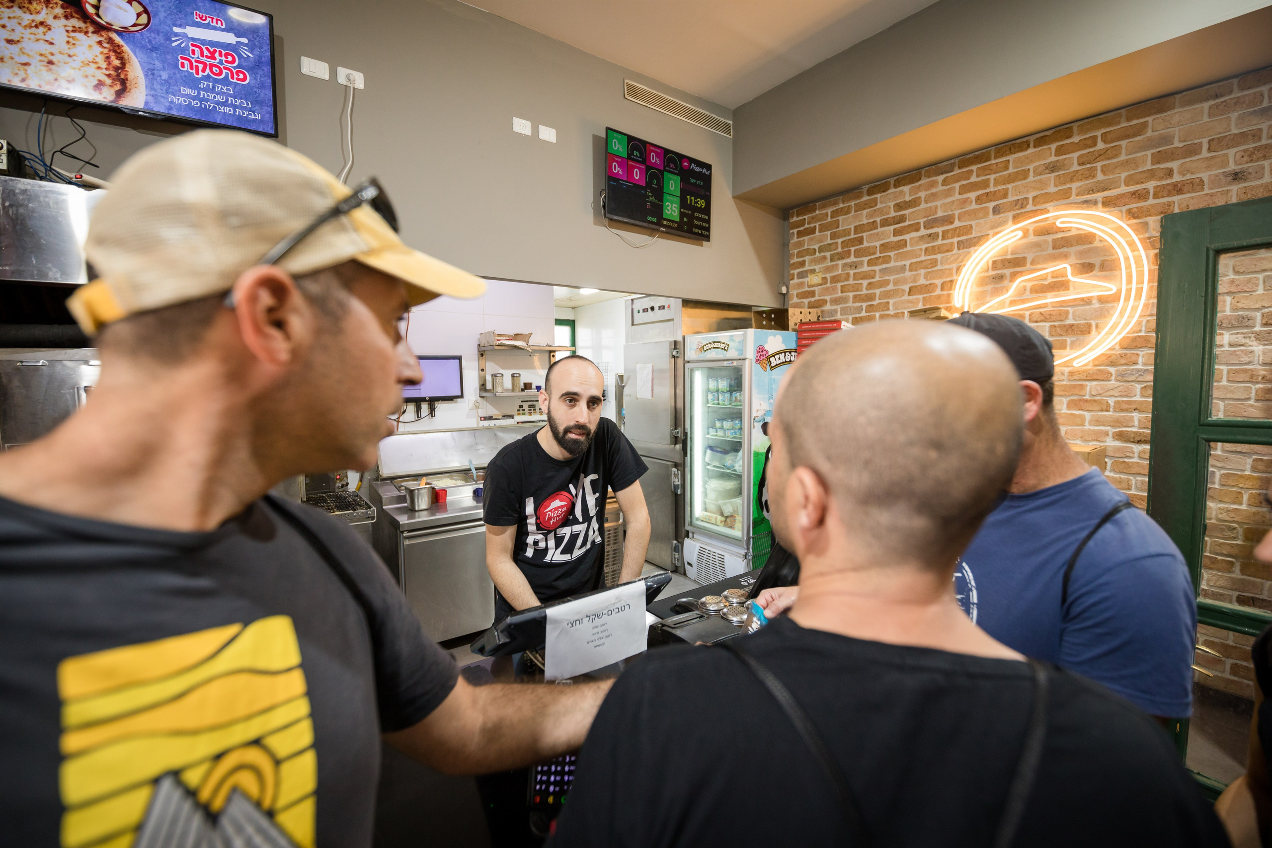 זרעי גדרה — SYNGENTA. AMIR BUCHNIK PHOTOGRAPHER