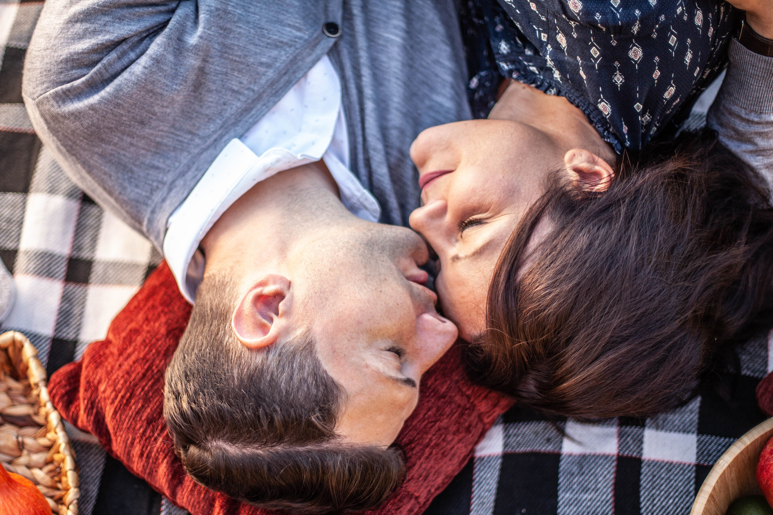 Alex & Anastasia. GoldenHourStory