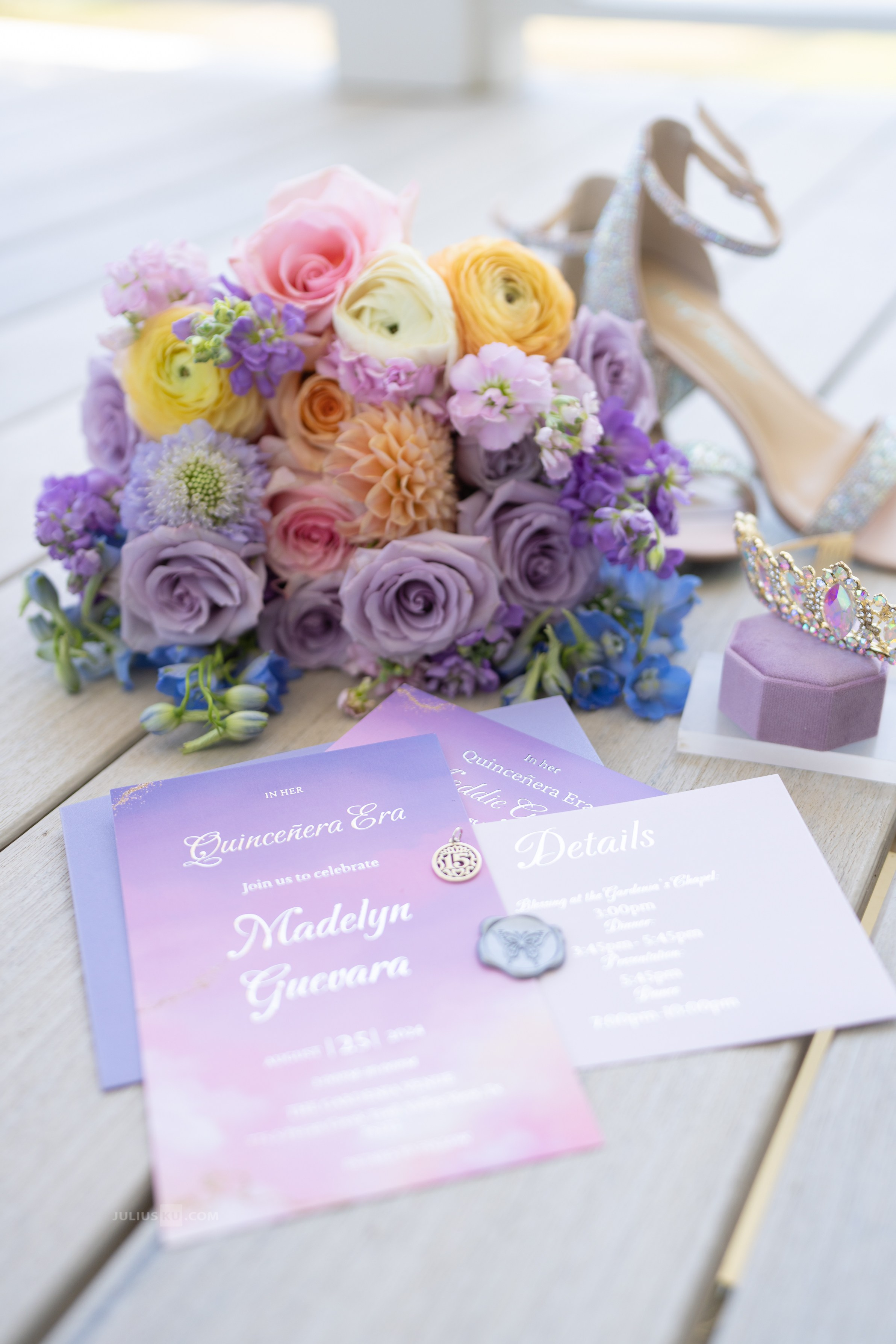 Family / Wedding / Quinceañeras. Main