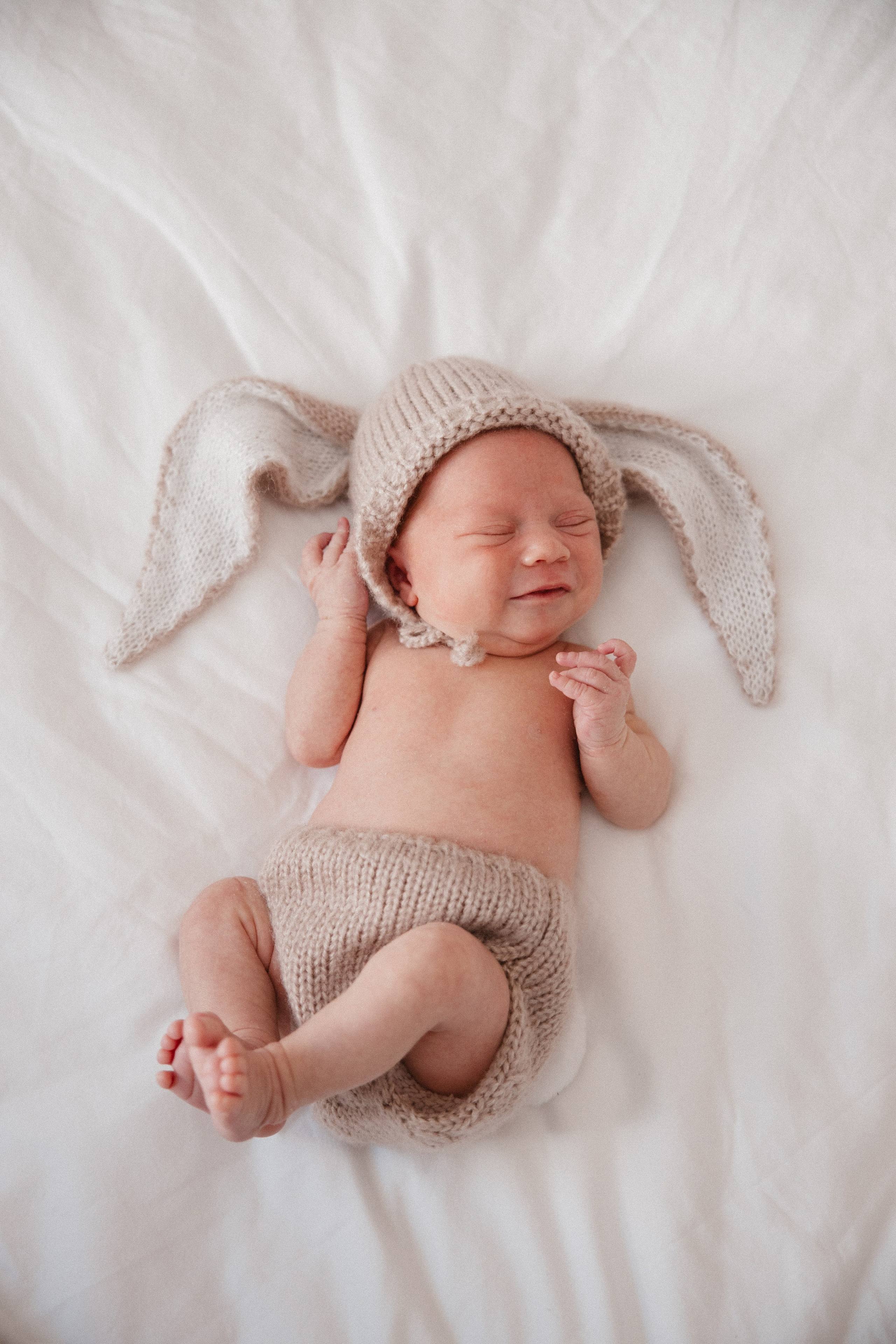 Neugeborenenfotos Zuhause. Hochzeitsfotografie |Hochzeitsfotograf Bochum | Hochzeitsfotograf Dortmund | Hochzeitsfotograf Essen | Hochzeitsfotograf Ruhrgebiet