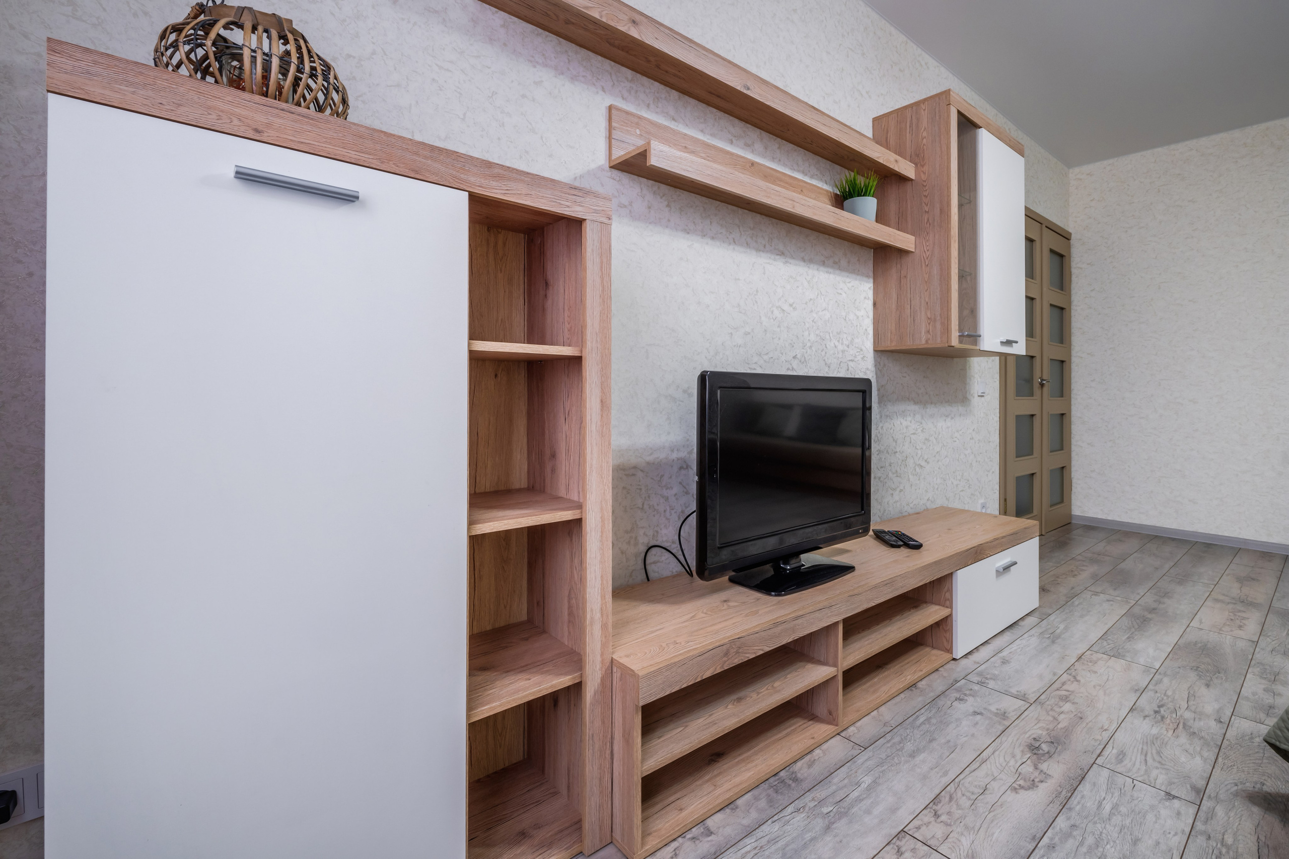 Butų, gyvenamųjų namų, komercinių patalpų fotografavimas. Elina Sapiega fotografė Vilniuje