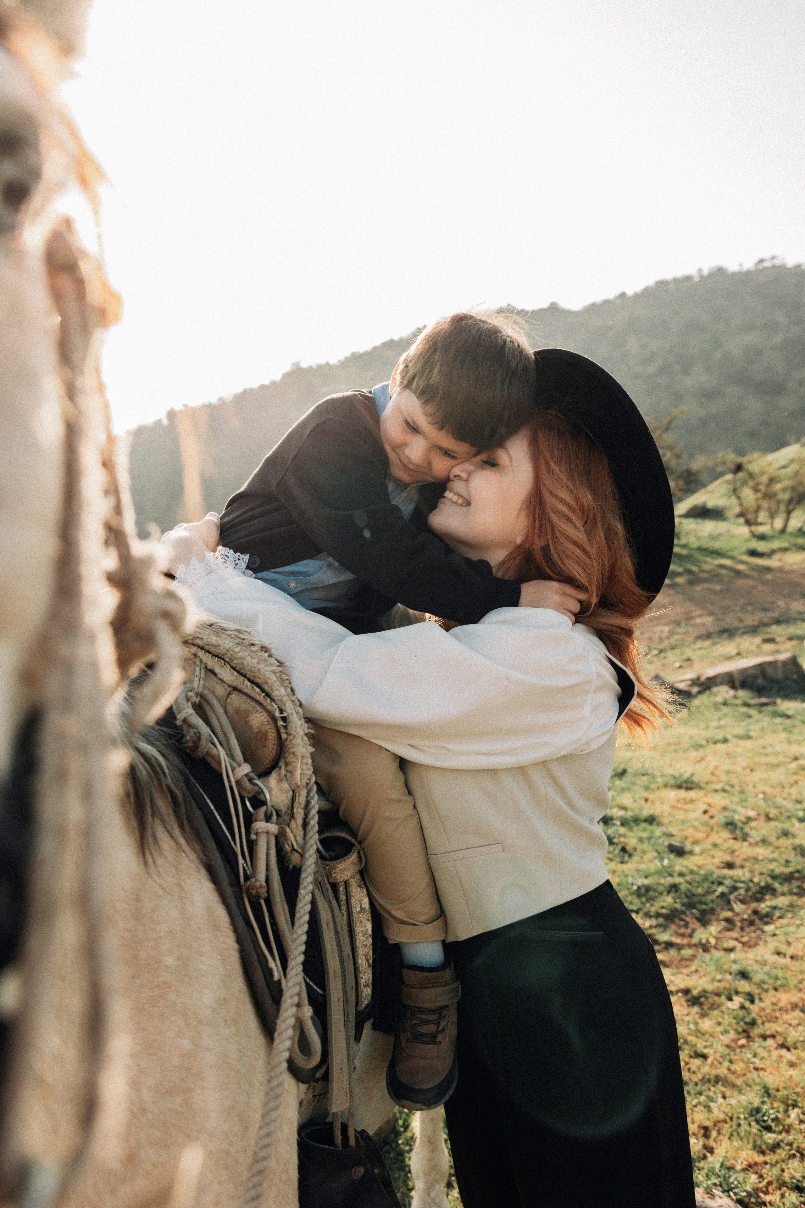 Horseback Mountain Photoshoot — Connection, Freedom & Natural Beauty. Photographer in Santiago, Chile Anna Almazova