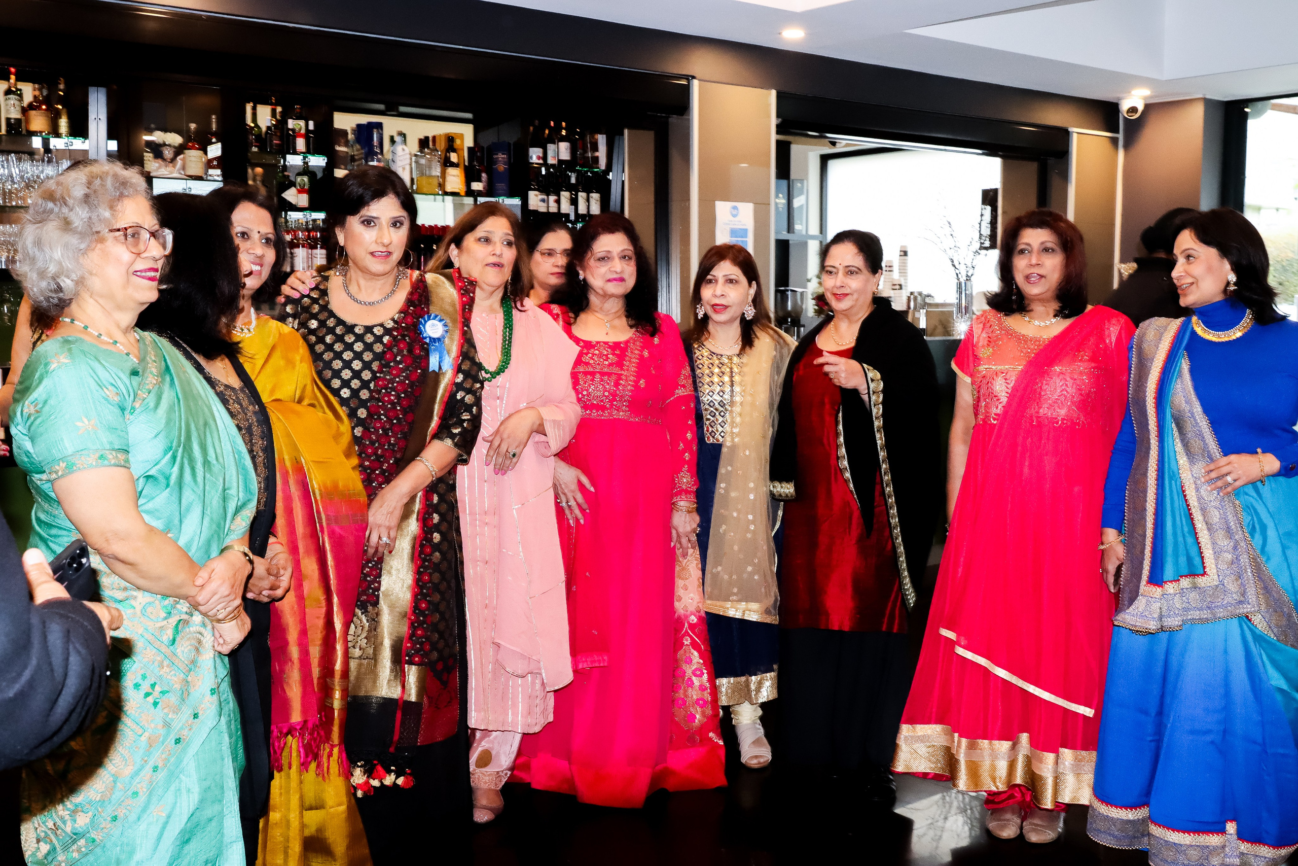 Fundraiser meet. MHCreative is family-oriented photographer based in SYDNEY