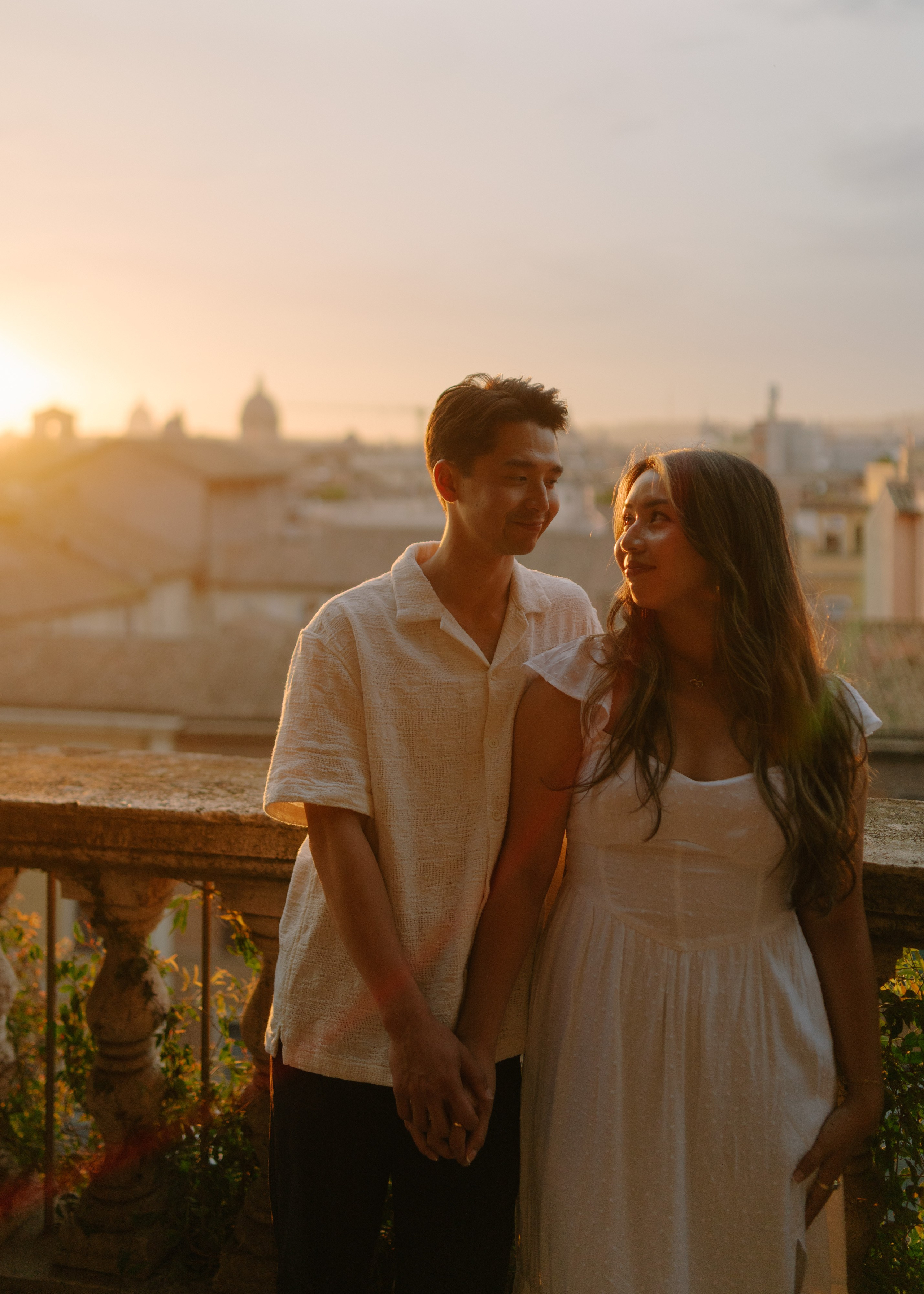 Colosseum afternoon walk. Photographer in Rome and Italy. Stas Varych
