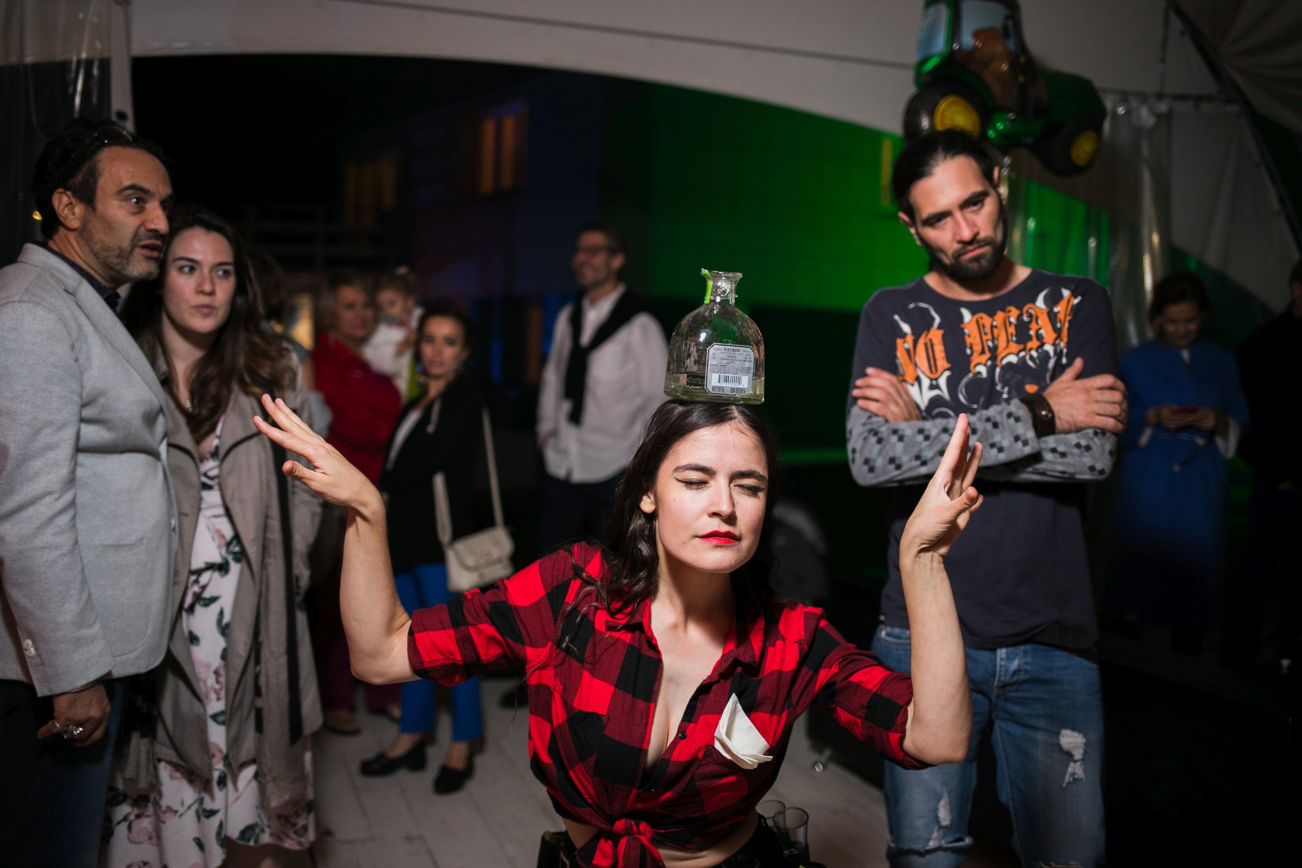 Birthday in a yaht club. True Story Photography