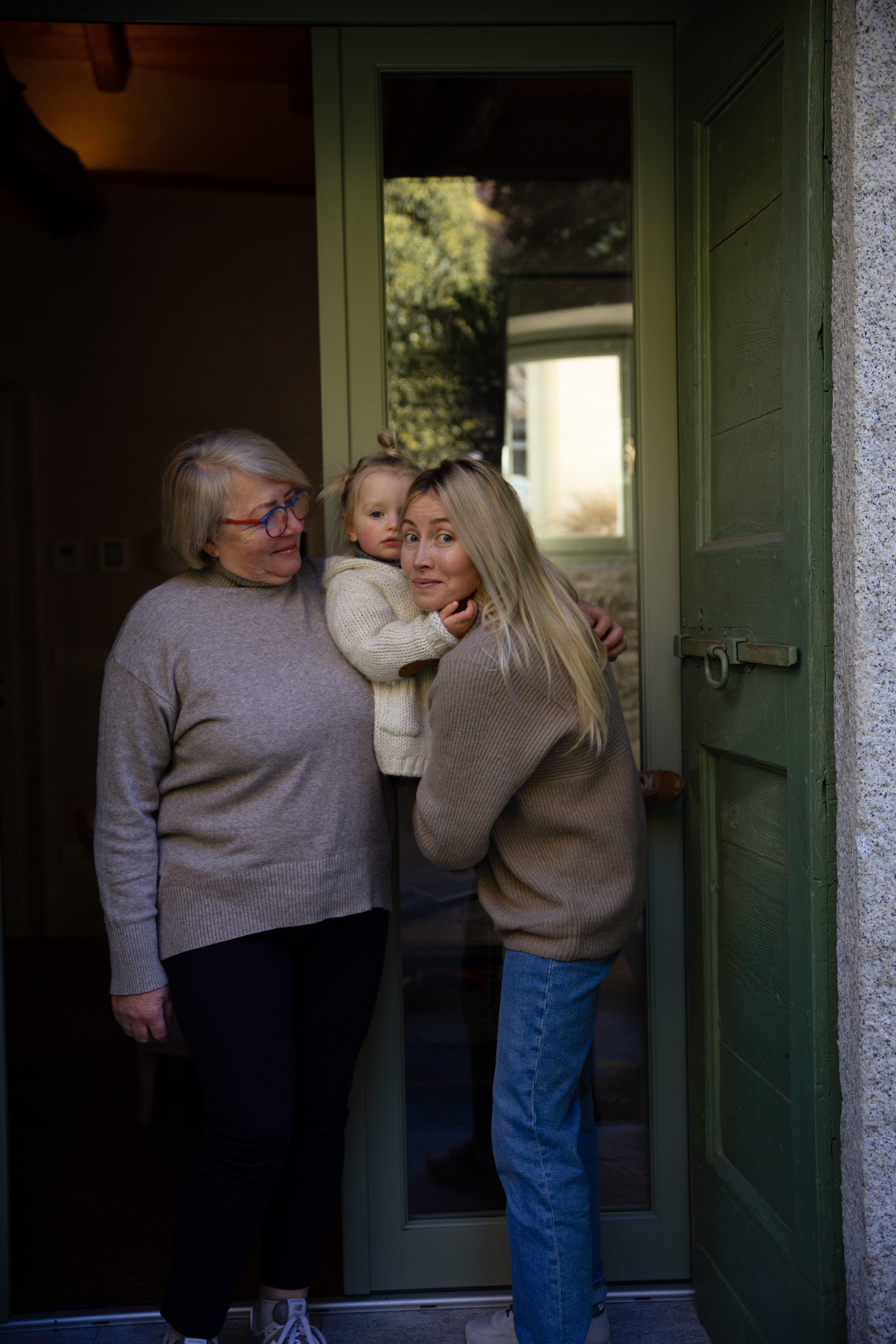 Glafira and Tanya. PHOTOGRAPHER IN ITALY