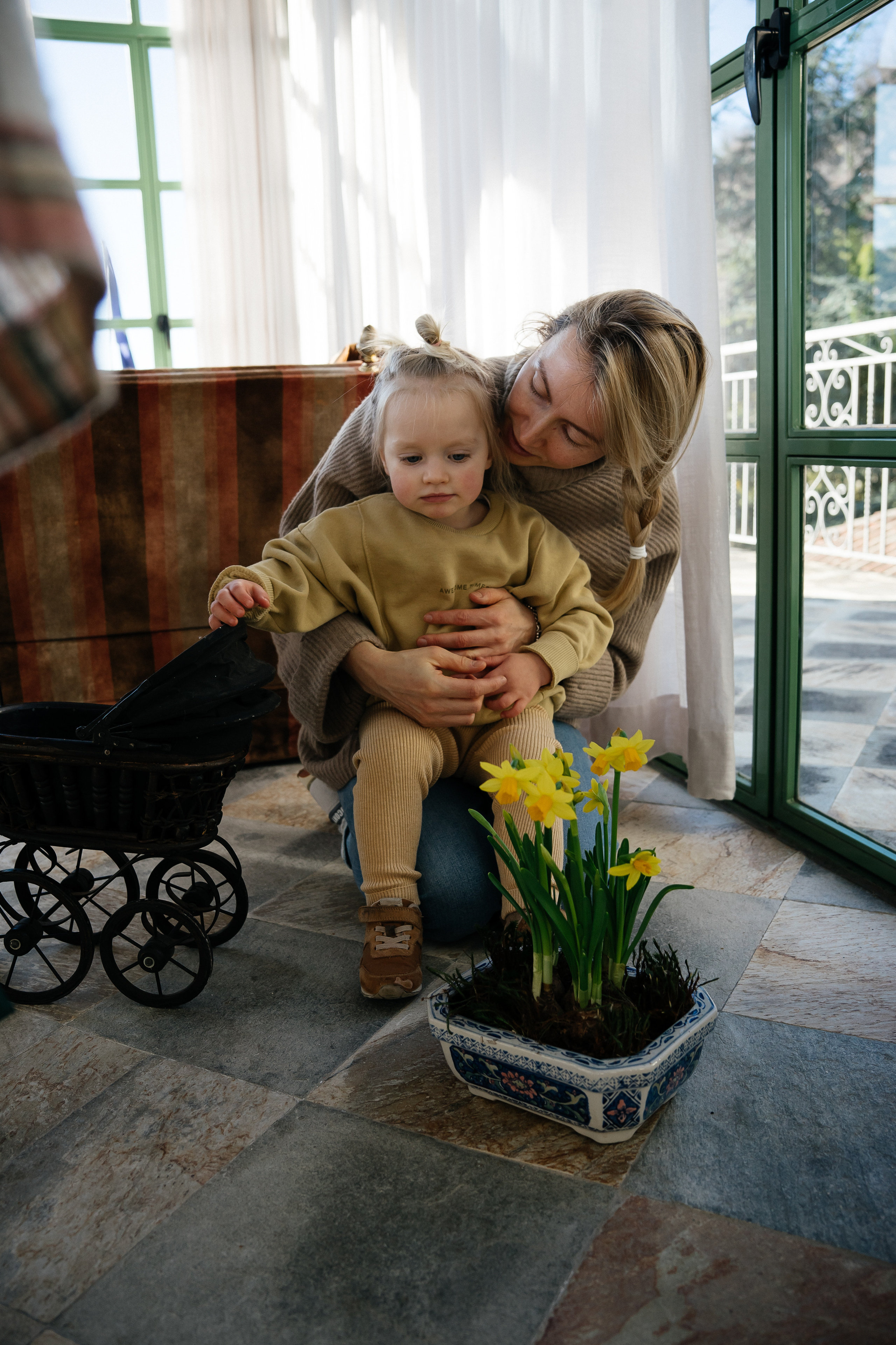 Glafira and Tanya. PHOTOGRAPHER IN ITALY