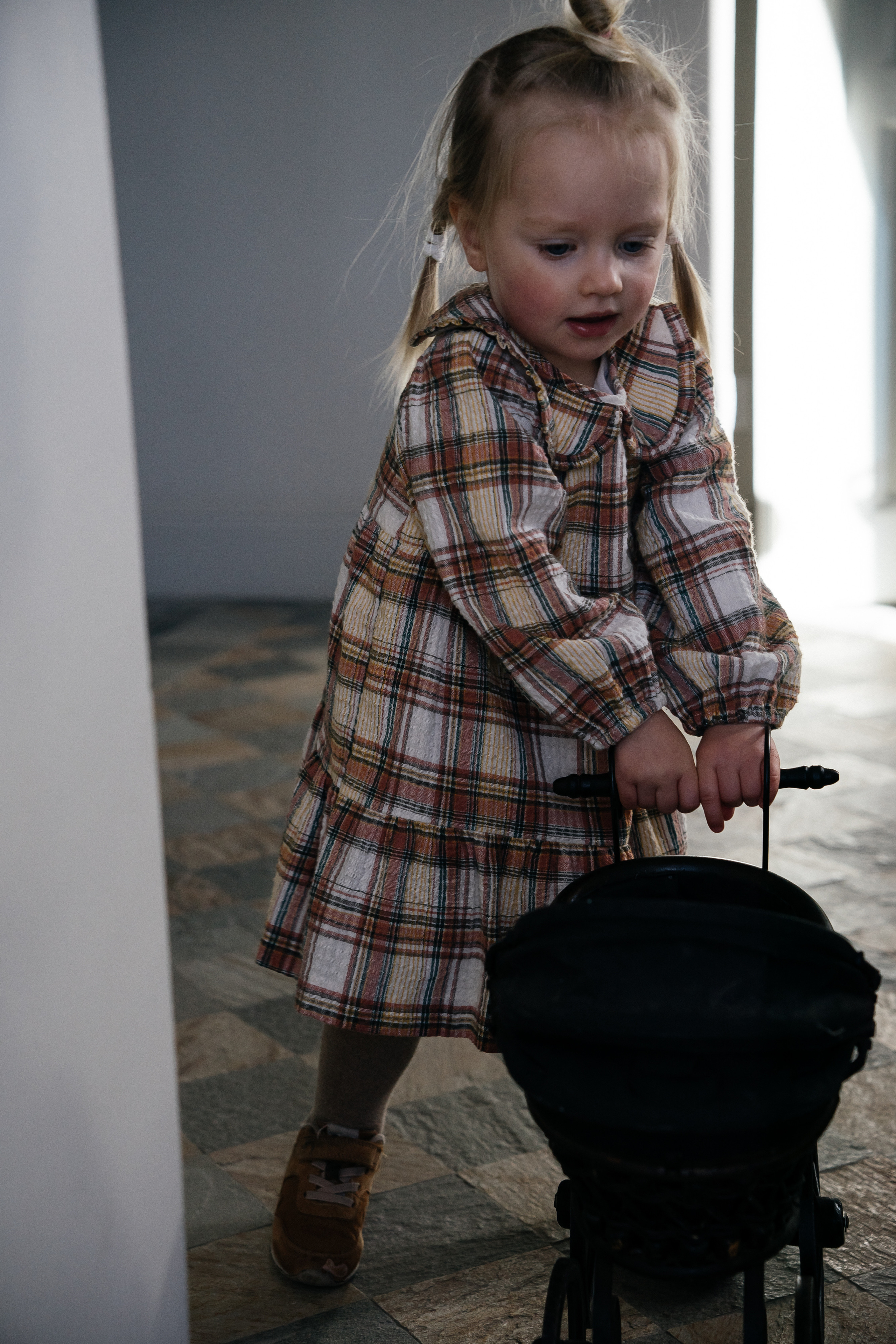 Glafira and Tanya. PHOTOGRAPHER IN ITALY