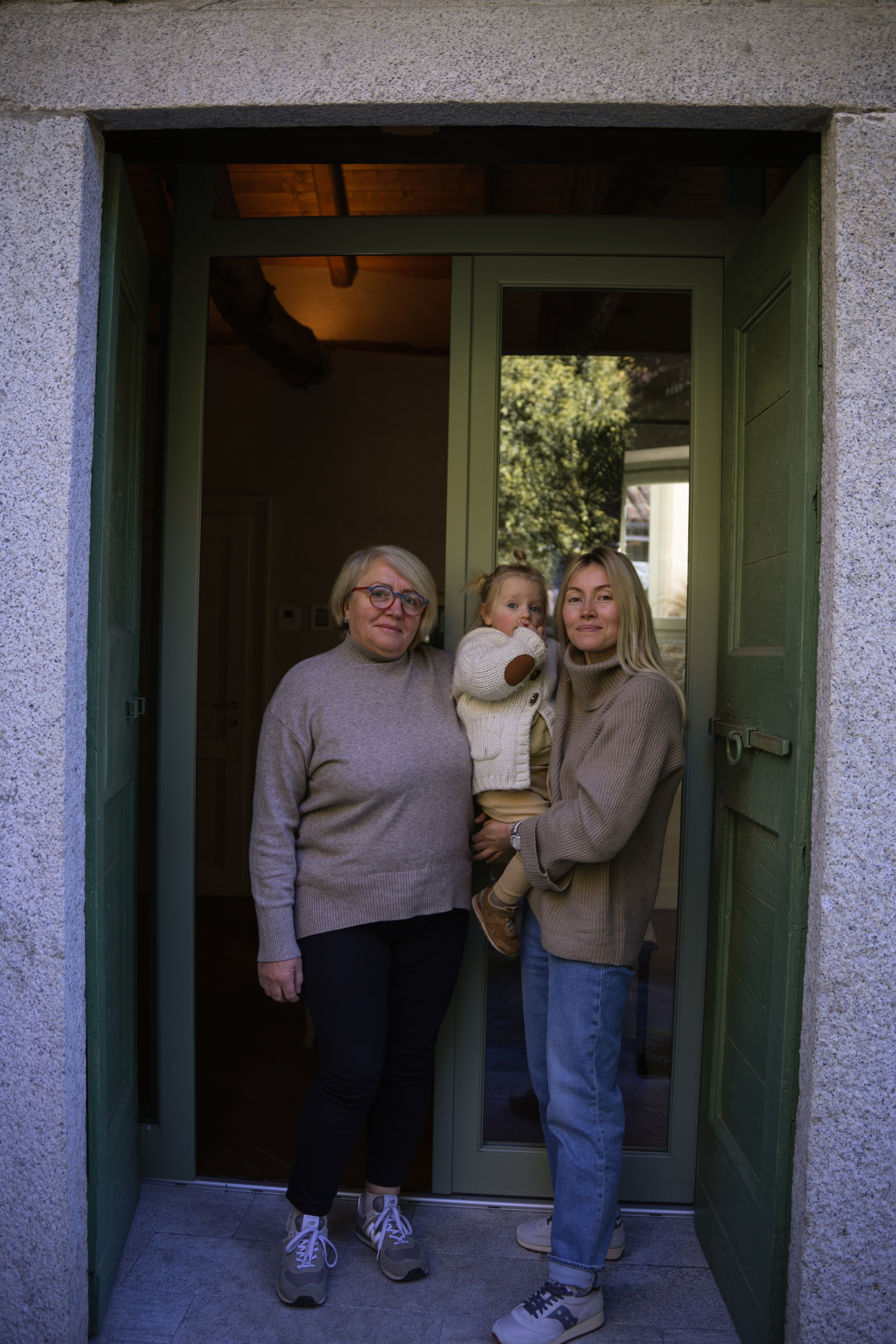Glafira and Tanya. PHOTOGRAPHER IN ITALY