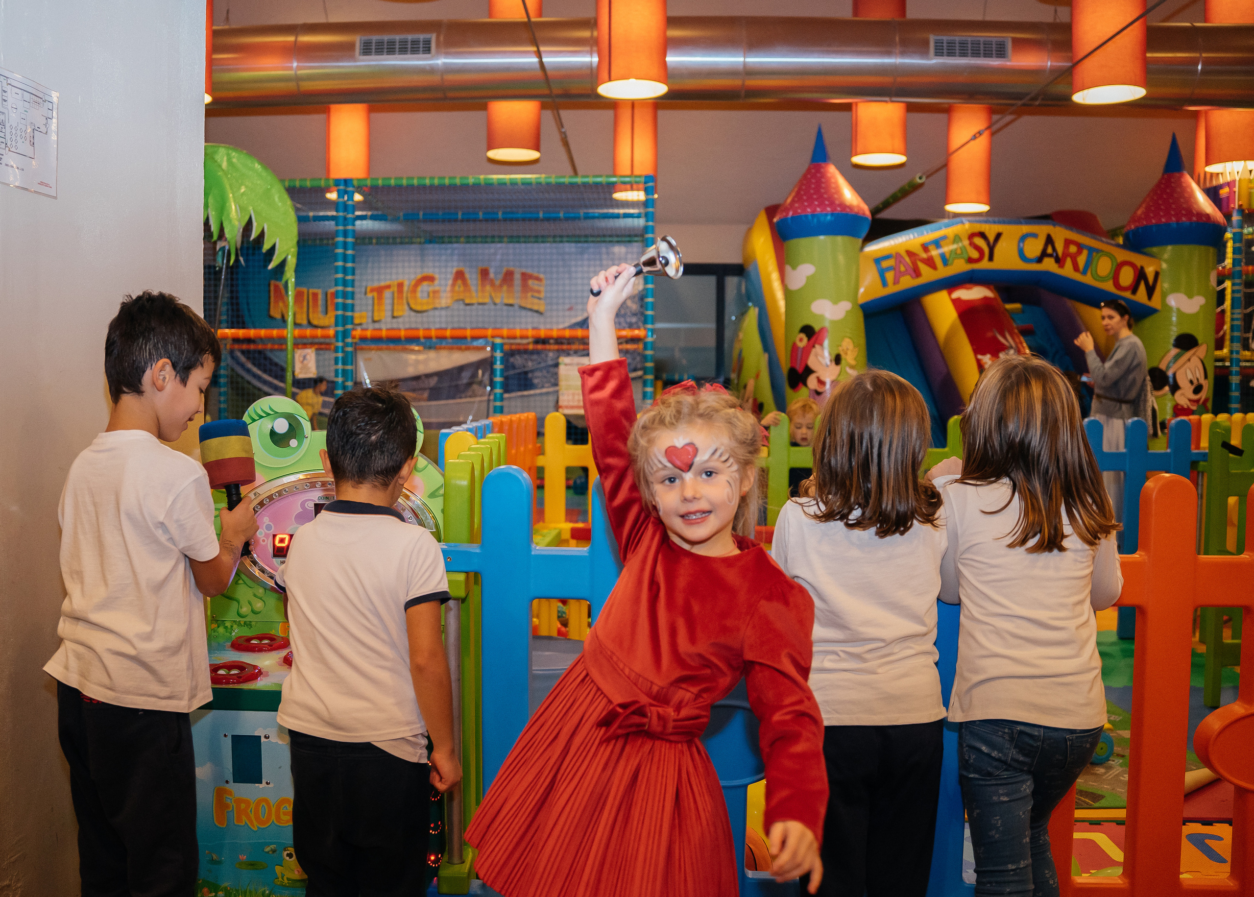 HAPPY BIRTHDAY ELIZABETA. PHOTOGRAPHER IN ITALY