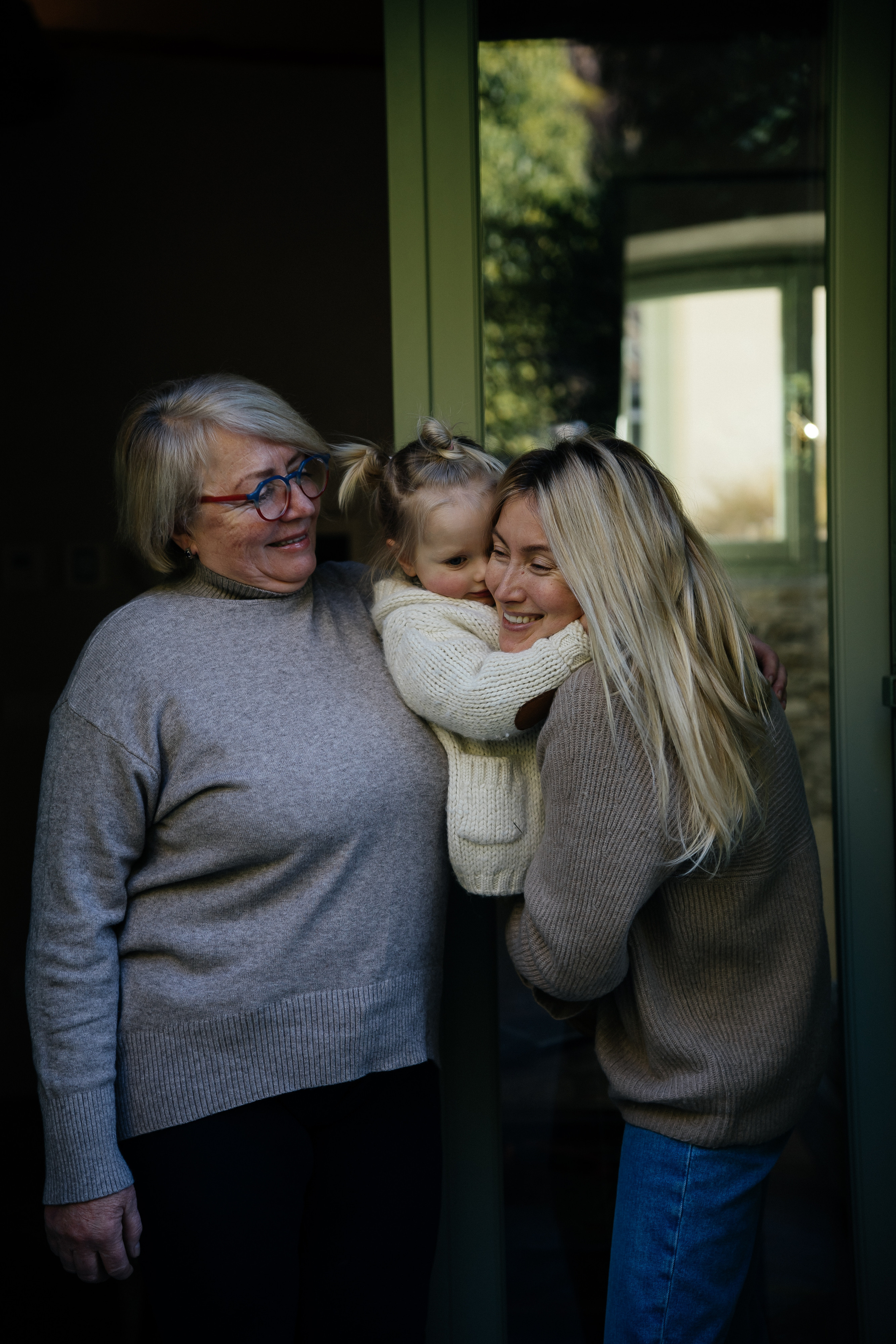Glafira and Tanya. PHOTOGRAPHER IN ITALY