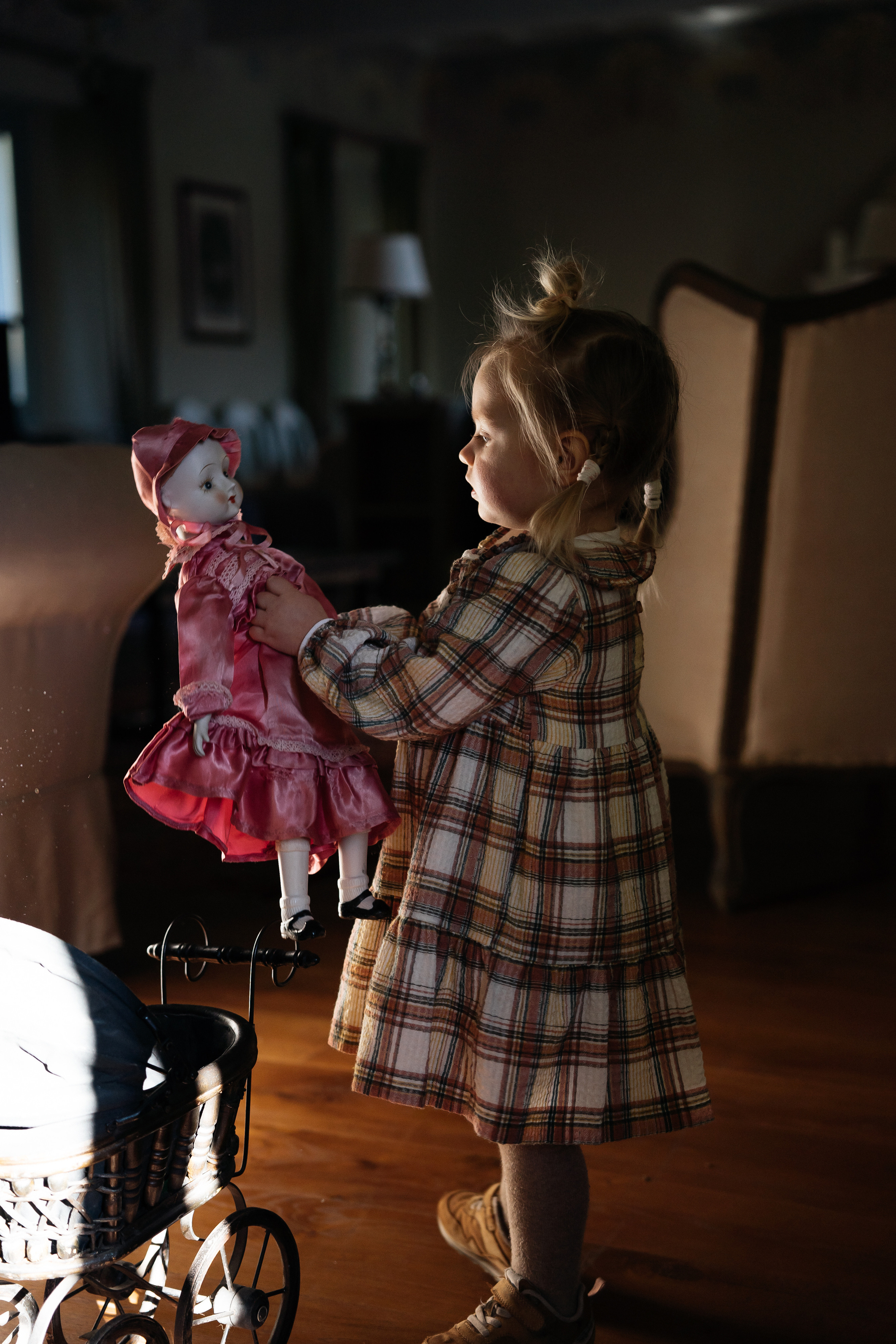 Glafira and Tanya. PHOTOGRAPHER IN ITALY