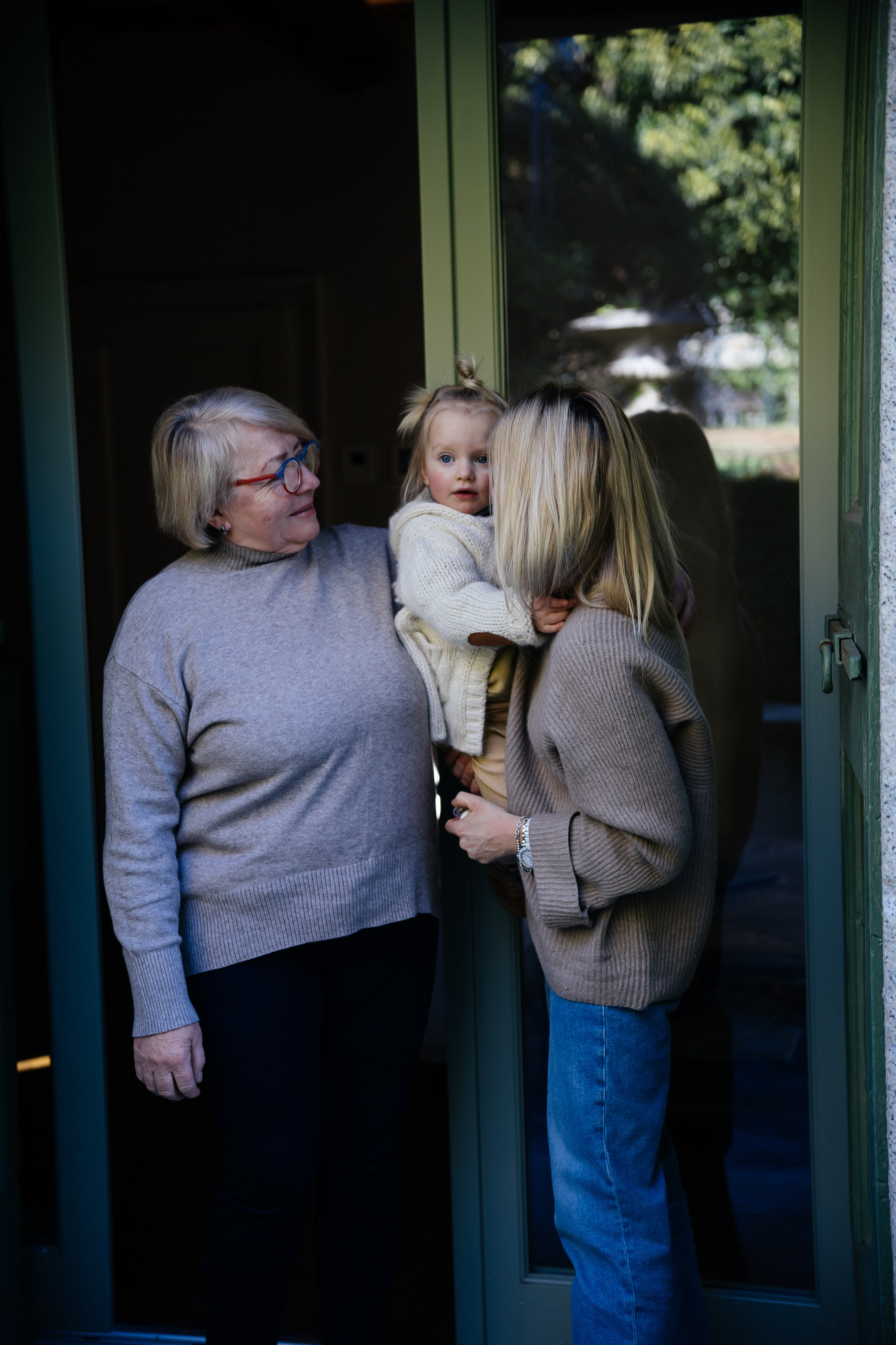 Glafira and Tanya. PHOTOGRAPHER IN ITALY