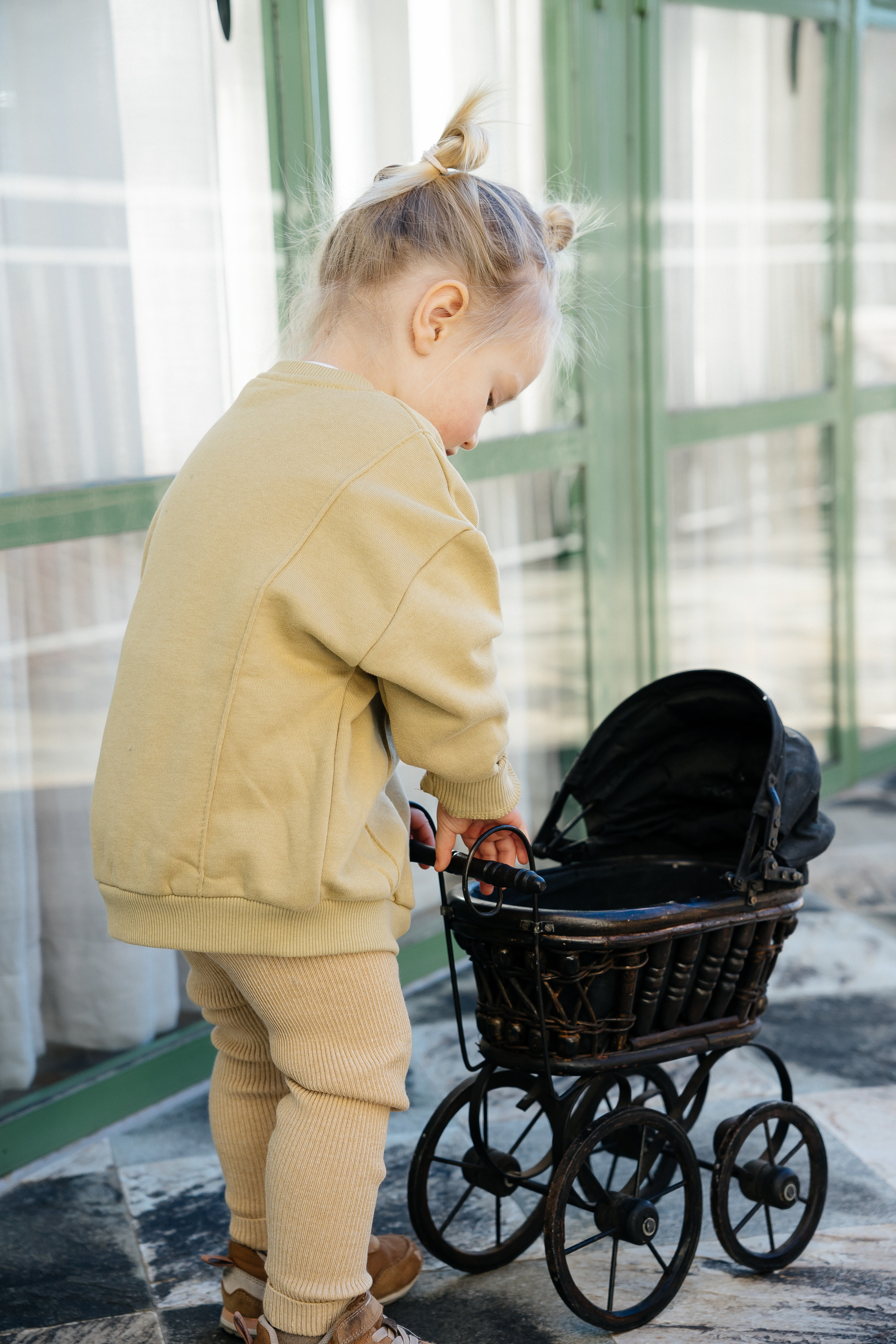 Glafira and Tanya. PHOTOGRAPHER IN ITALY