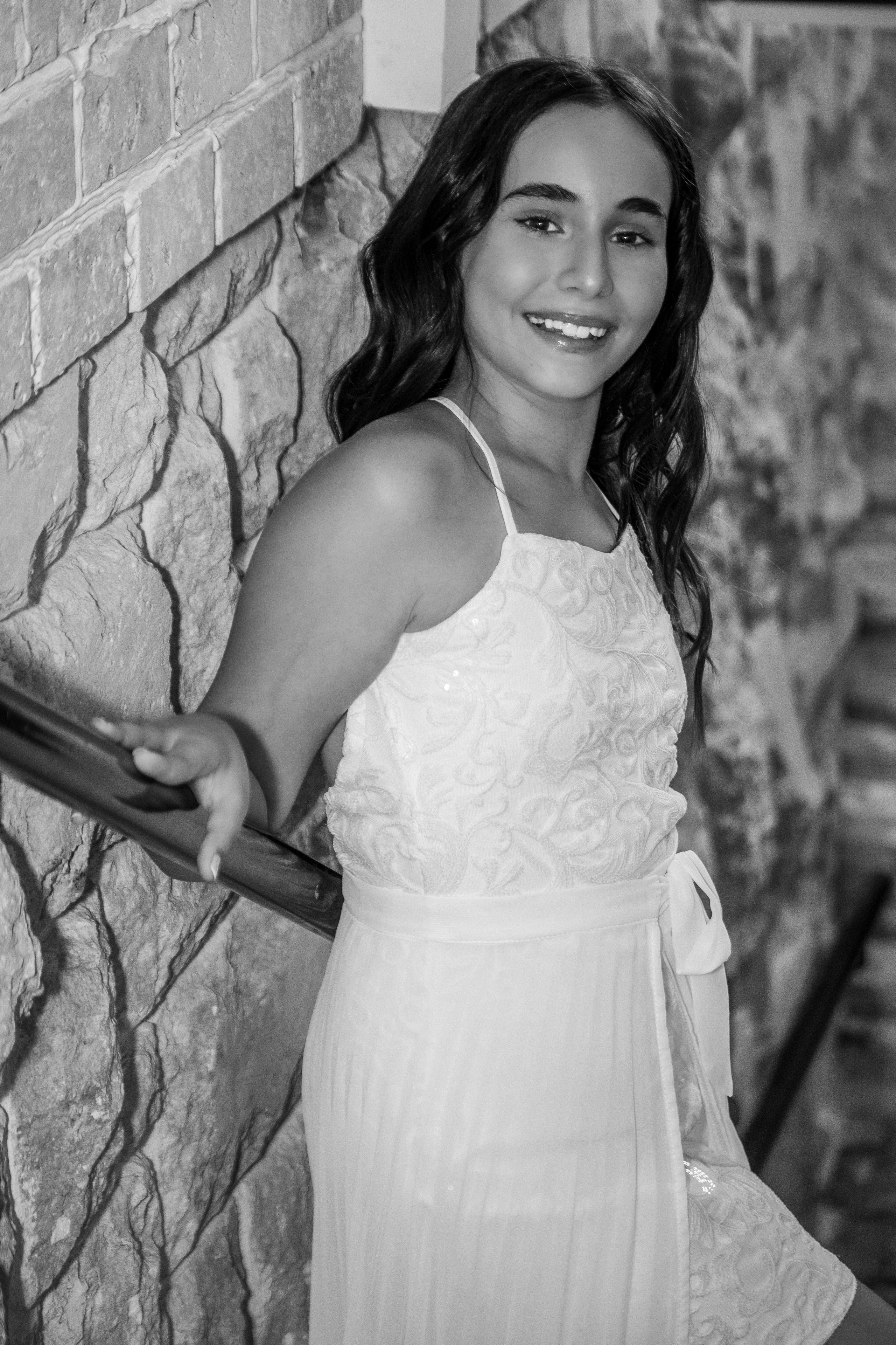 אמילי חוגגת. Middle East Photo Agency — Photography & Event Magnets — סוכנות צילום והדפסת מגנטים לאירועים