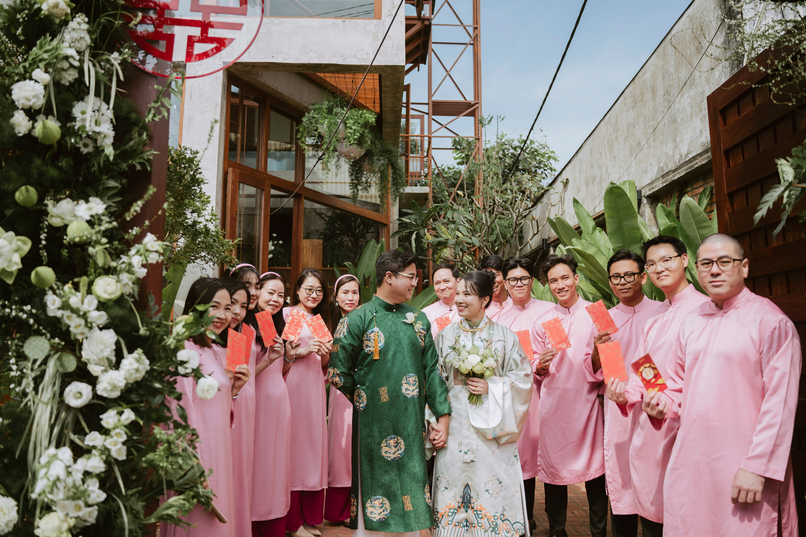 AMI & KEN. WEDDING PHOTOGRAPHER IN VIETNAM