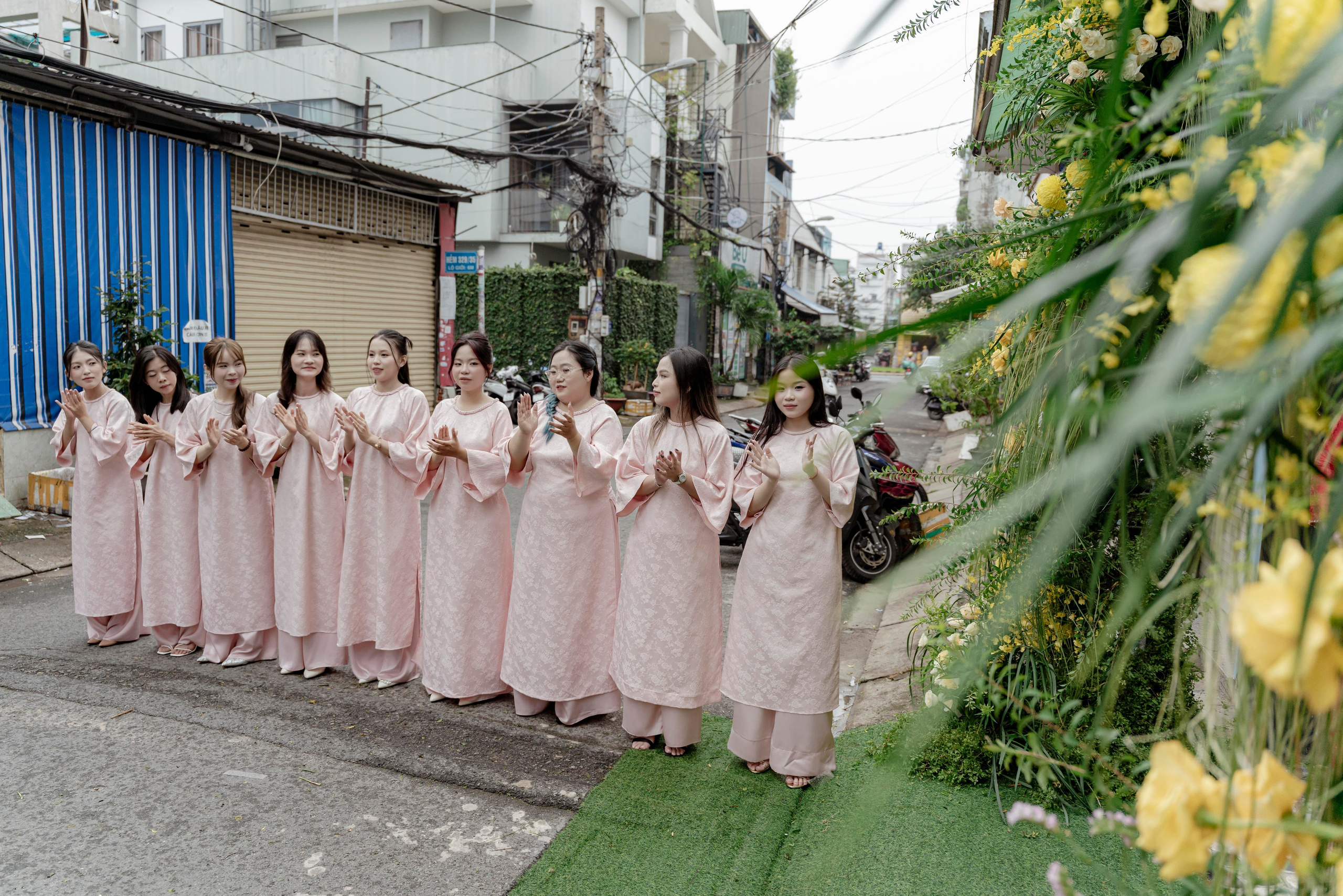 JOE & MIA. WEDDING PHOTOGRAPHER IN VIETNAM