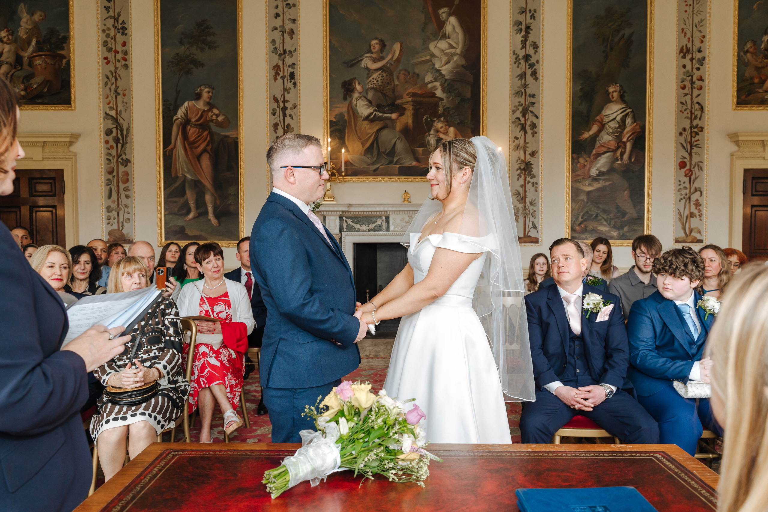 Luke and Nicola’s wedding at Danson House. Photographer in England Ekaterina Romanova