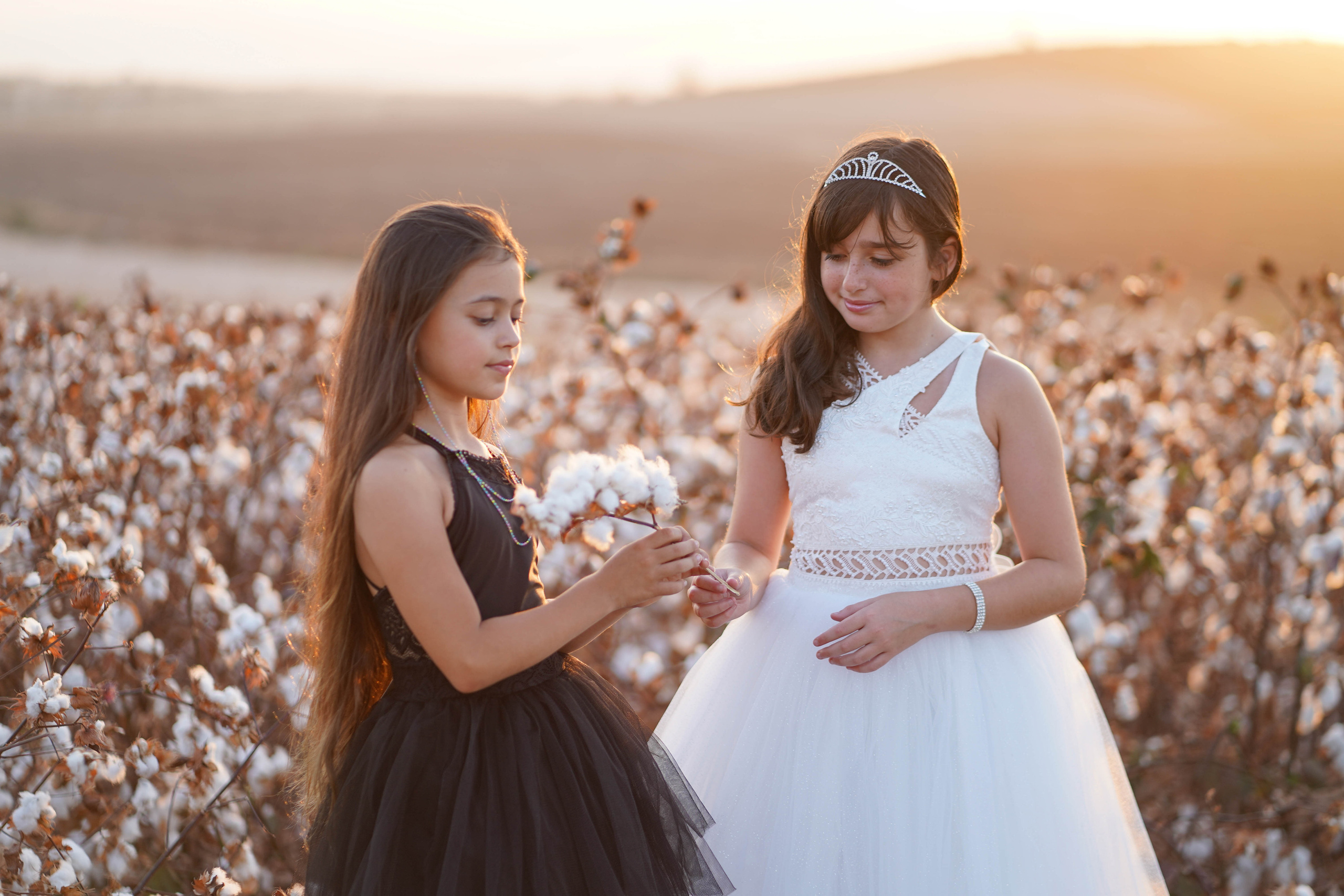 אלכסנדרה — צלמת מקצועית של משפחה, ילדים, אופנה וסרטוני תדמית