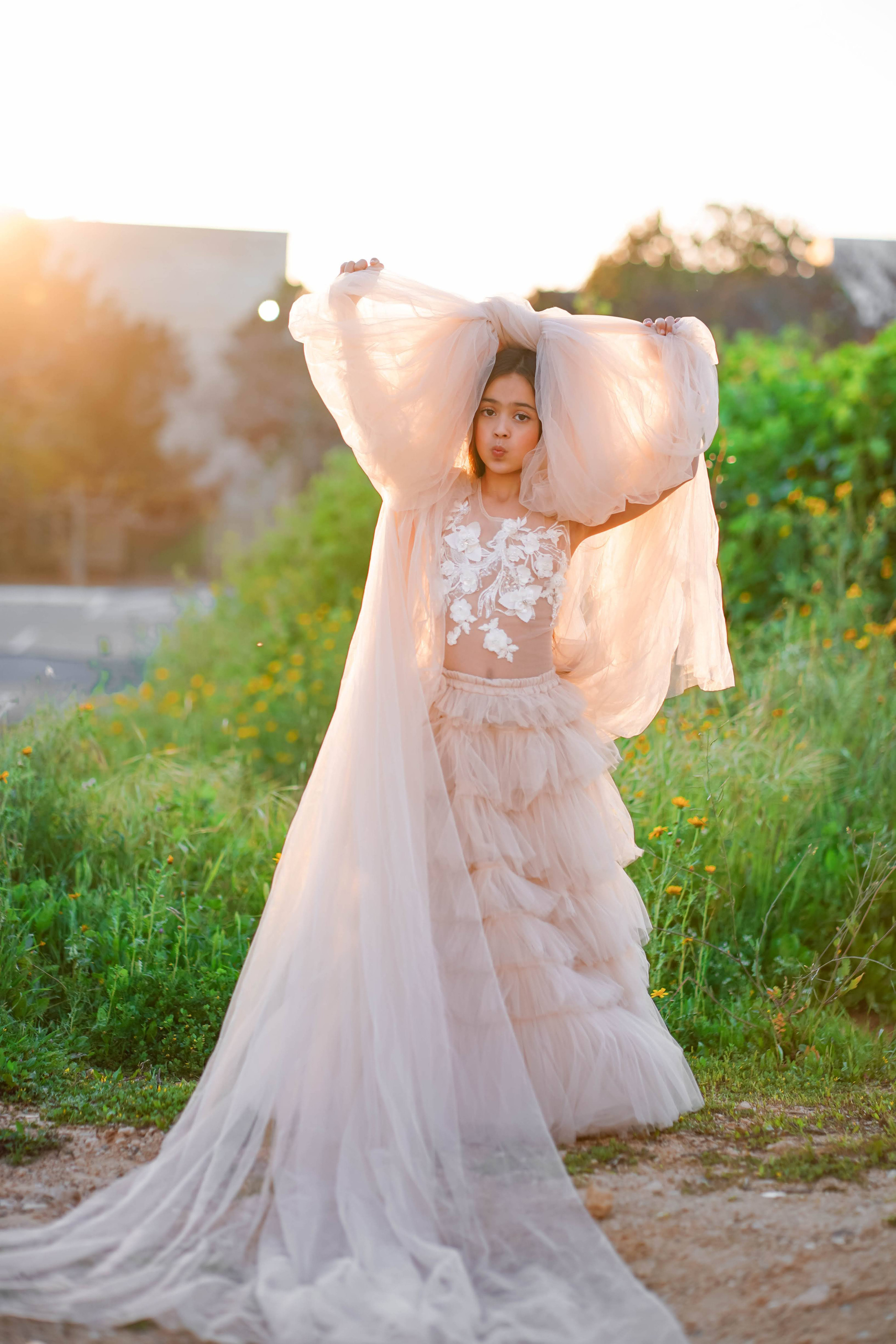 בת מצווה. אלכסנדרה — צלמת מקצועית של משפחה, ילדים, אופנה וסרטוני תדמית