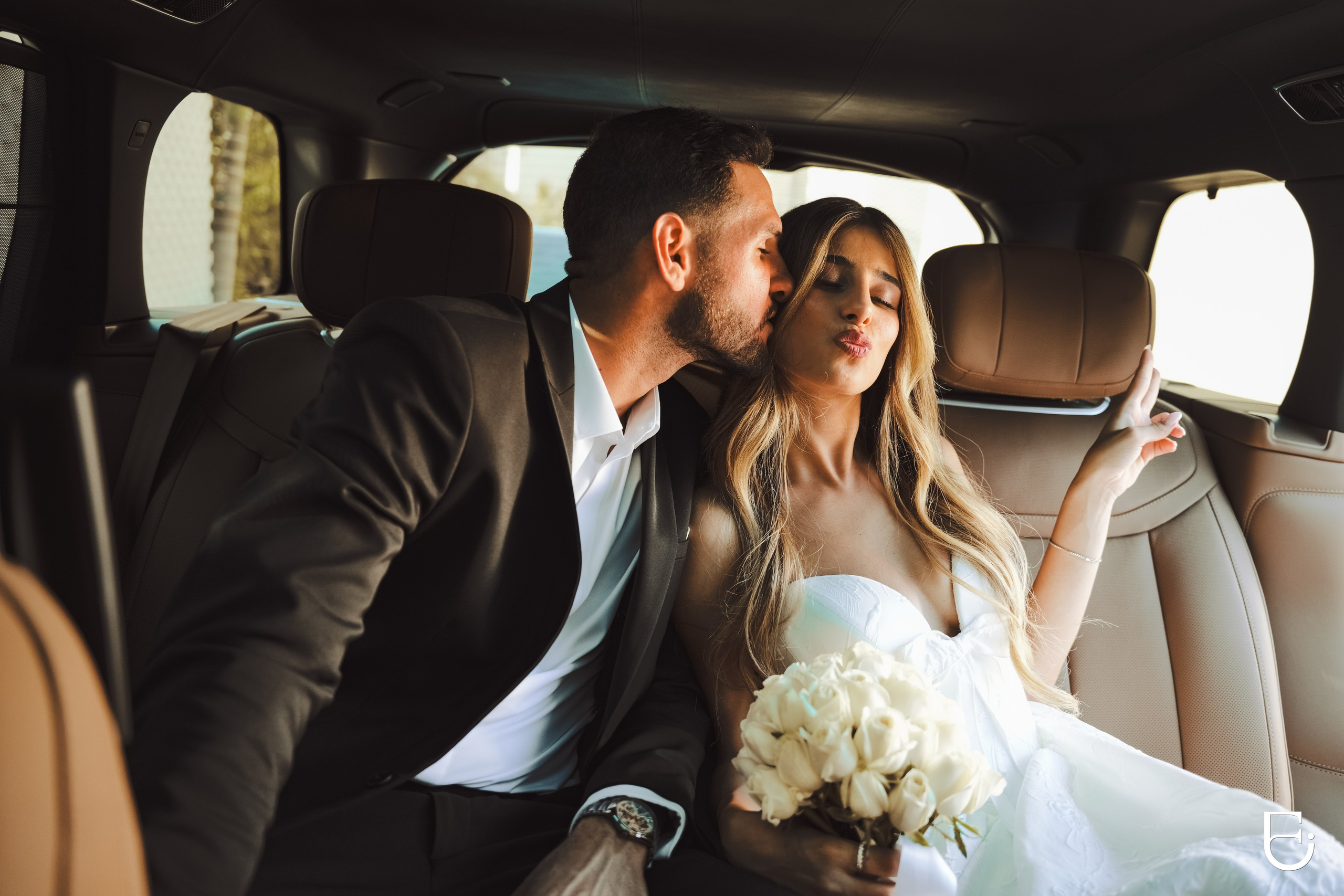 WEDDINGS. CAMELLIA ART PHOTOGRAPHY